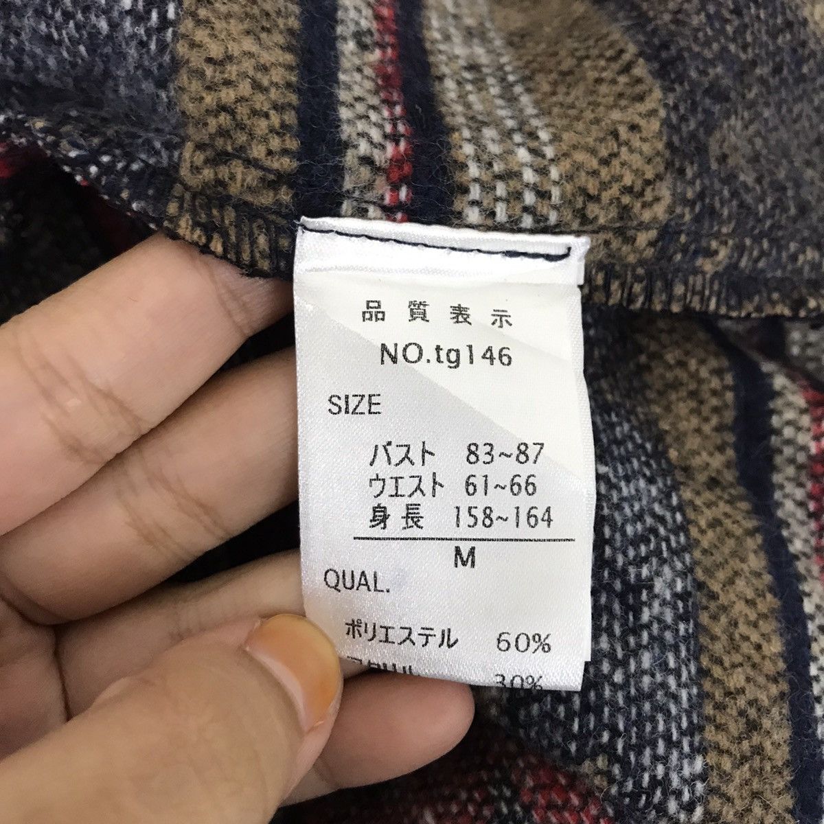 Vintage GRL Geomatric Navajo Aztec Native Cardigan Parka Size US M / EU 48-50 / 2 - 4 Thumbnail