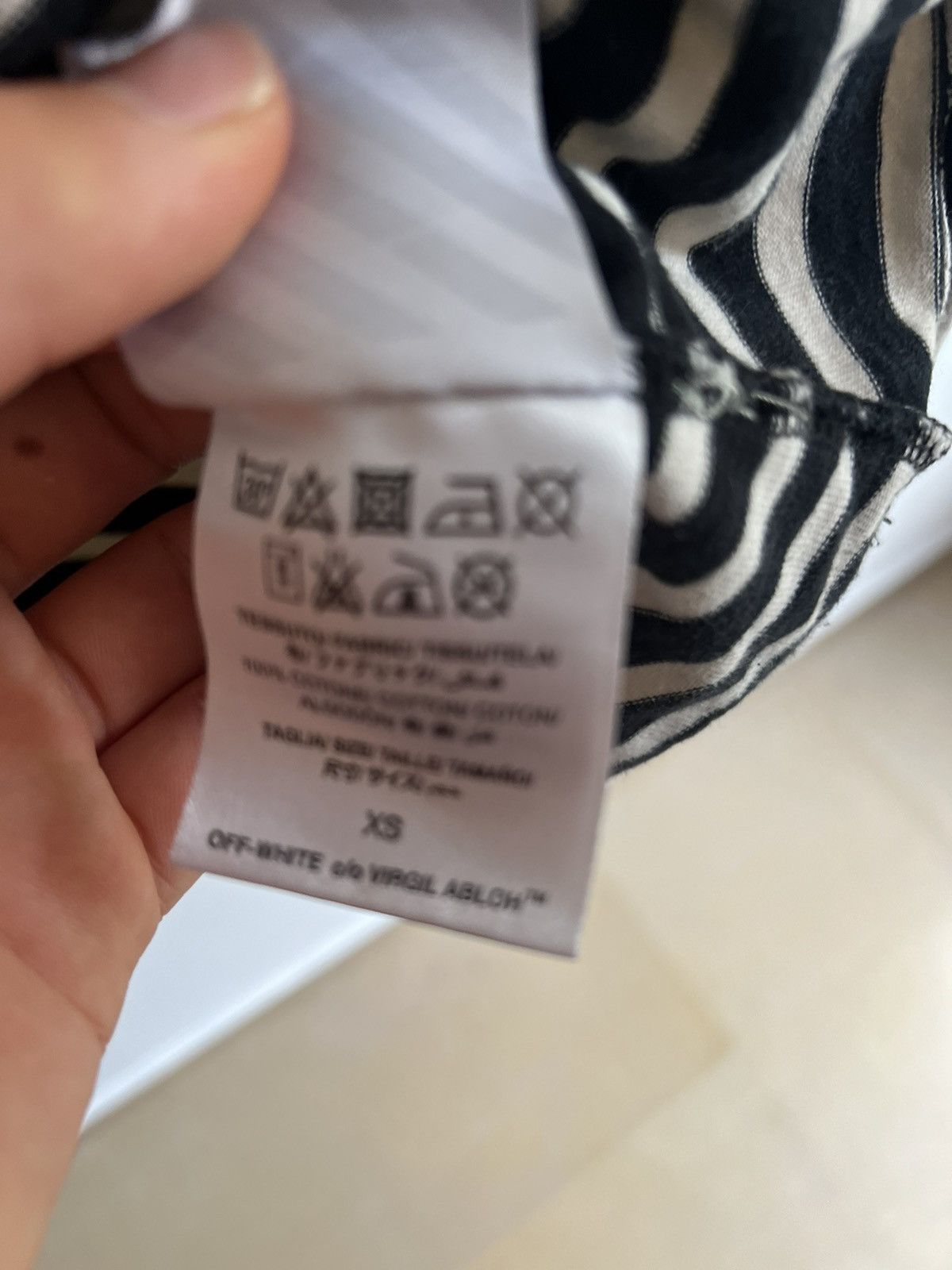 Off-White Off white mirror strips Long sleeve TEE Size US M / EU 48-50 / 2 - 11 Thumbnail