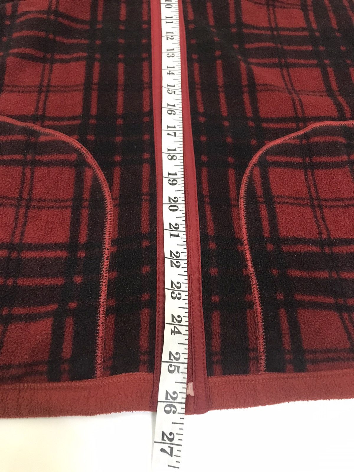 GU UNIQLO Red Reversible Fleece Jacket Size US L / EU 52-54 / 3 - 19 Thumbnail