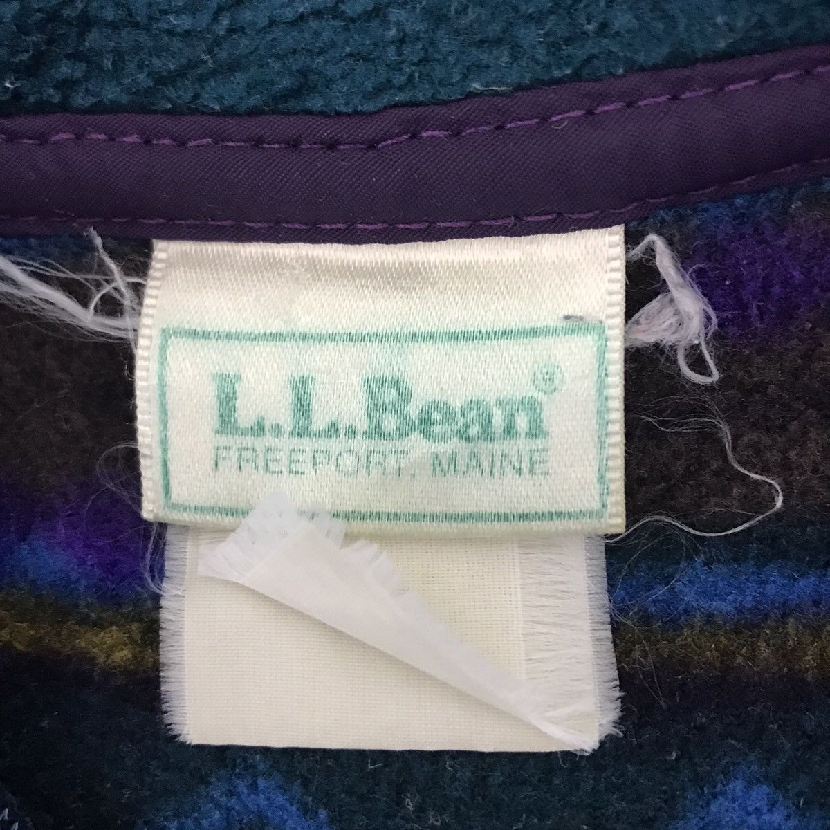 L.L. Bean Vintage LL BEAN USA Native Navajo AztecOverprintFleeceJacket Size US M / EU 48-50 / 2 - 3 Thumbnail