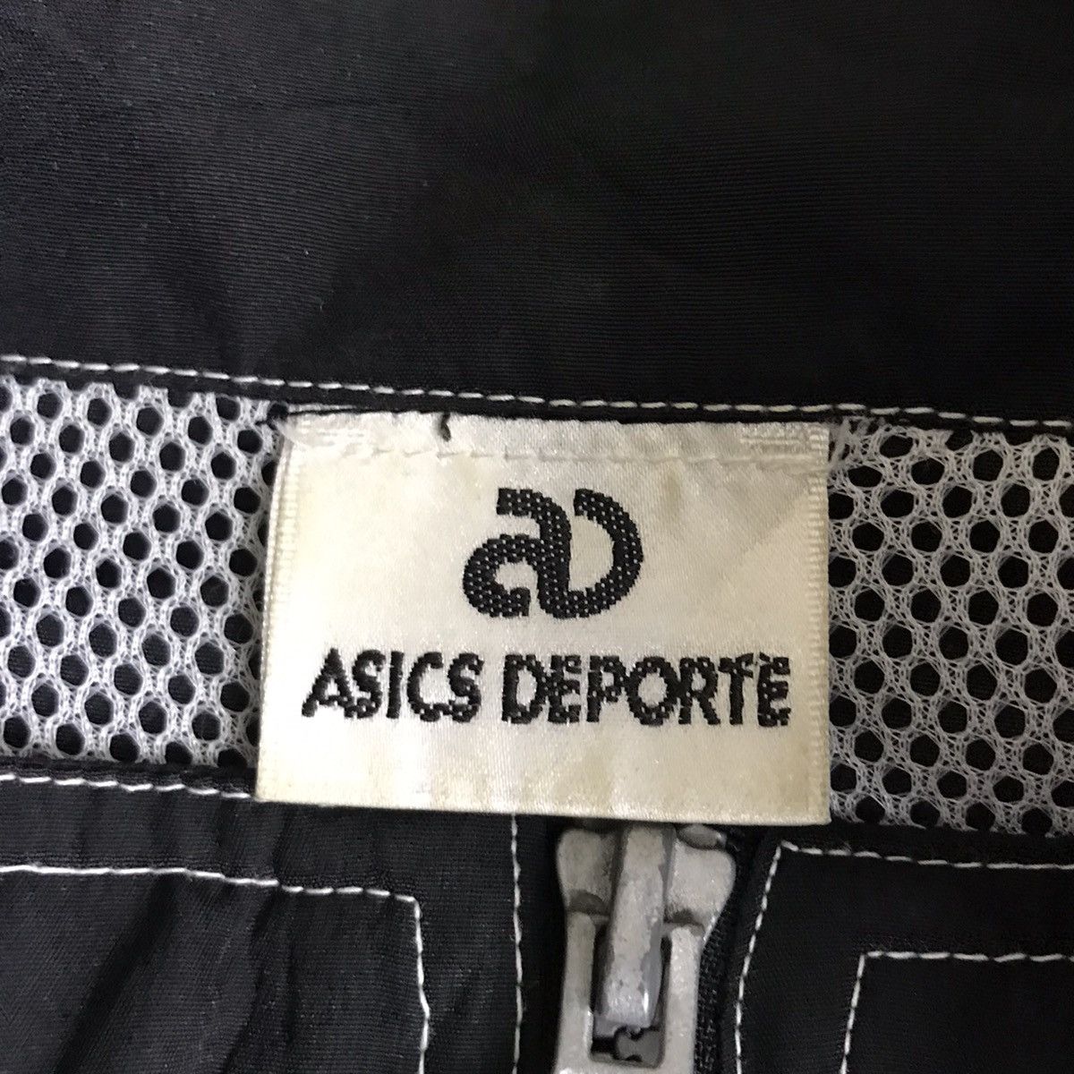 Asics ASICS DEPORTE Full Zipper Black Windbreaker Jacket Size US M / EU 48-50 / 2 - 4 Thumbnail
