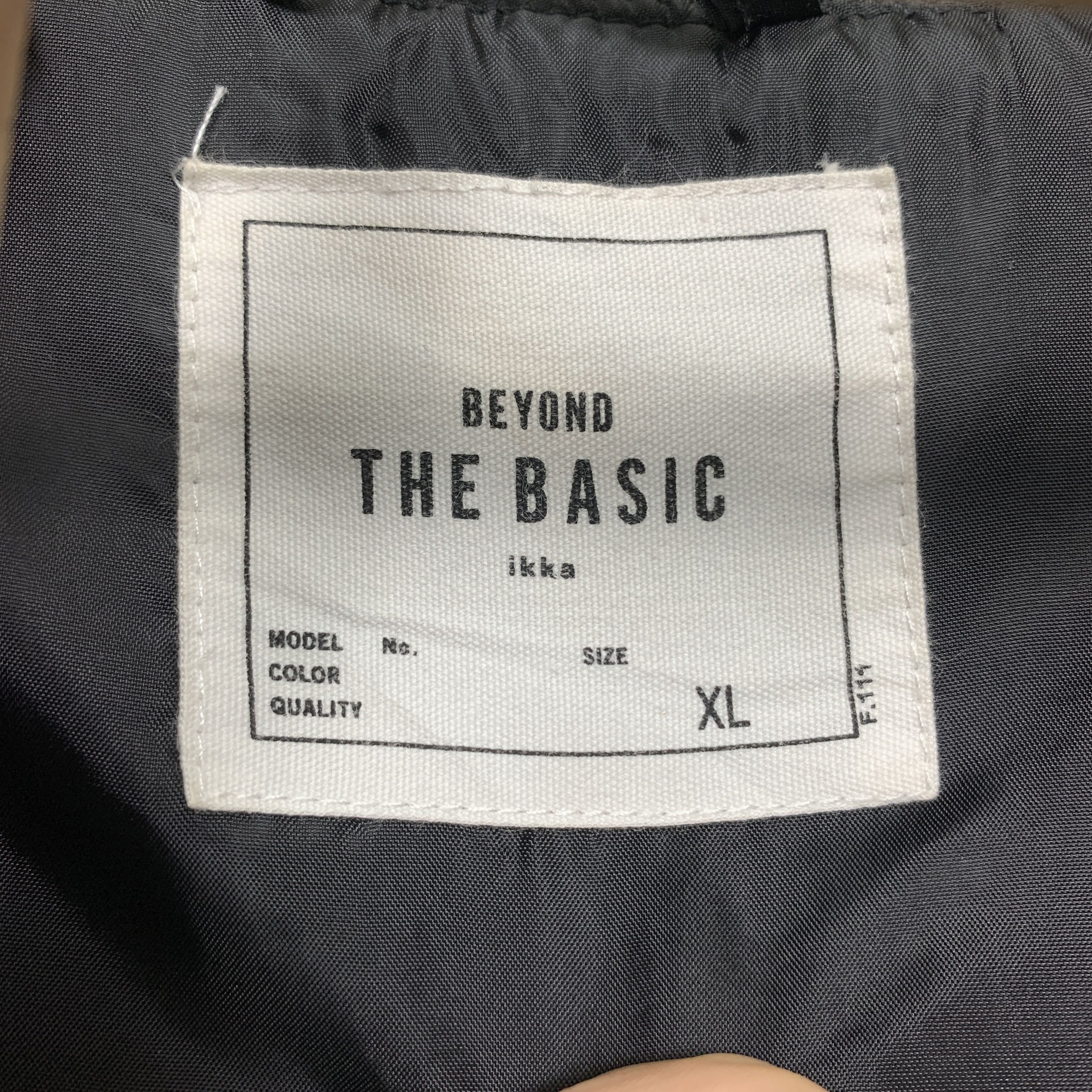 Japanese Brand Vintage BEYOND THE BASIC Quilted Jacket J1052 Size US M / EU 48-50 / 2 - 8 Thumbnail
