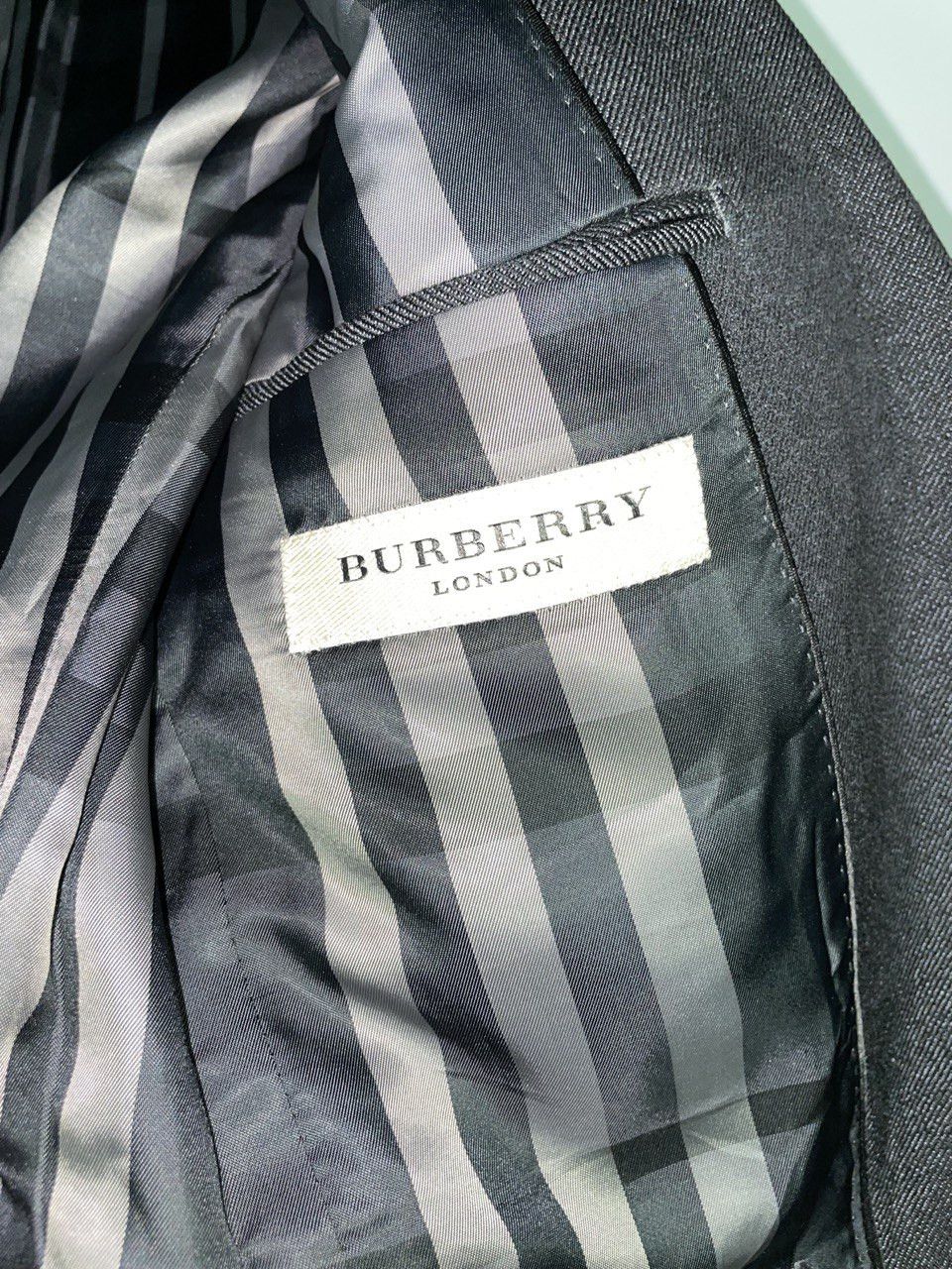 Burberry Burberry London blazer made in Italy Size 46R - 3 Thumbnail