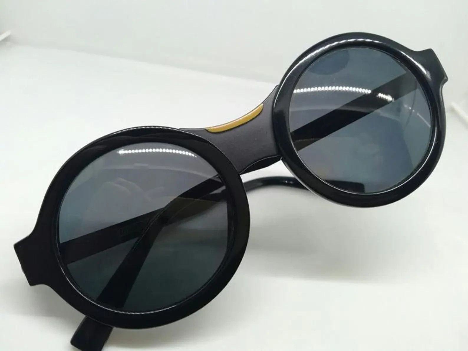 AVANT GARDE GM ROUND RUNWAY SHOW FASHIONISTA SUNGLASSES