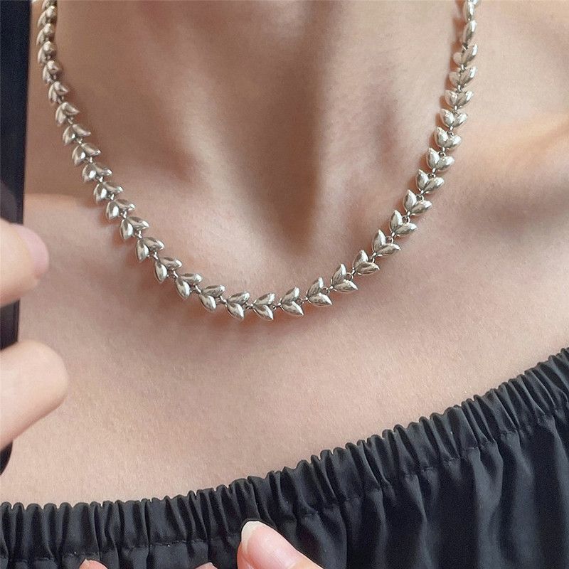 Jewelry Silver Color Necklace Size ONE SIZE - 2 Thumbnail