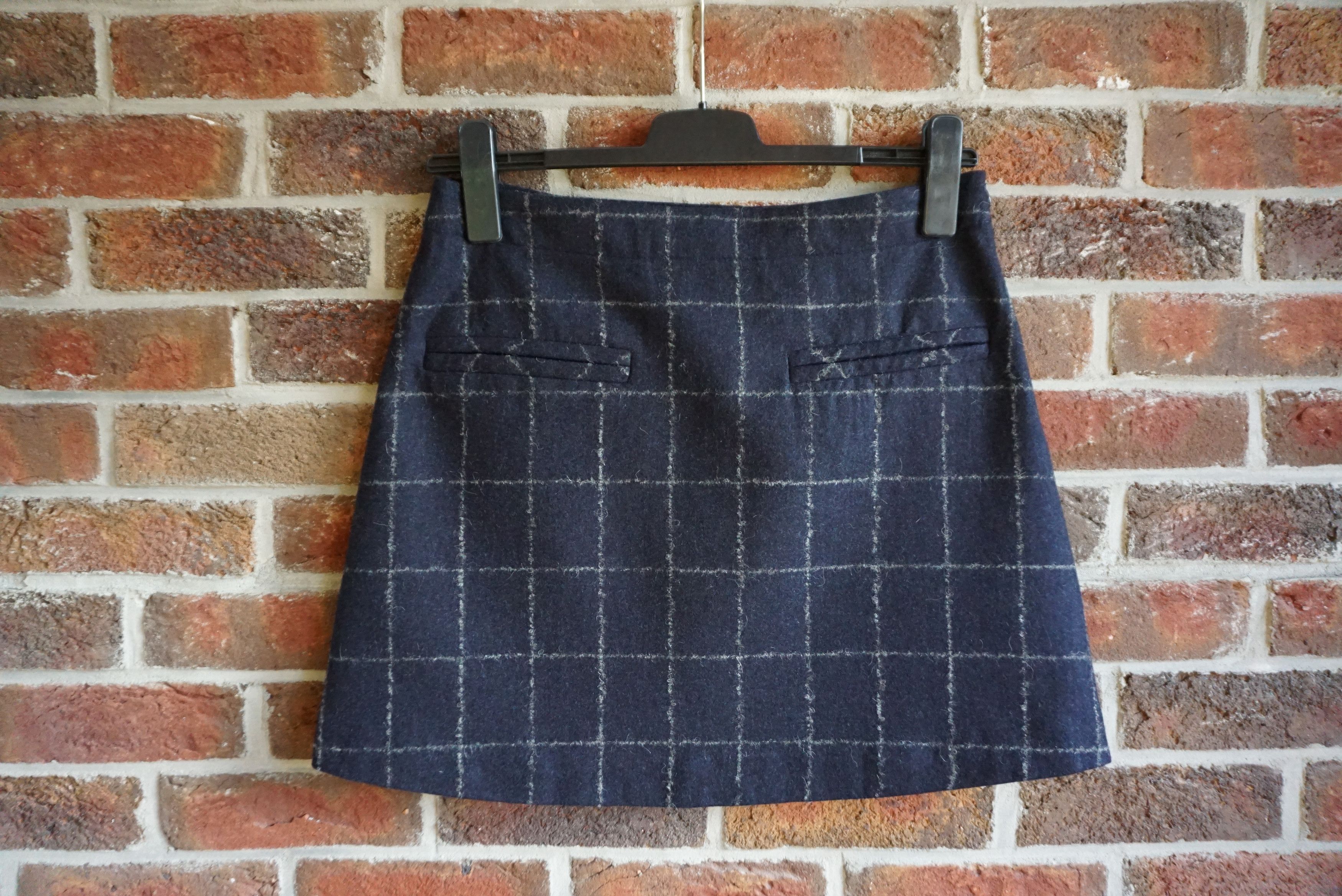 Designer Women RPR$250 SUISTUDIO L 12 40 100% wool mini ALFIE skirt Size 28" / US 6 / IT 42 - 1 Thumbnail