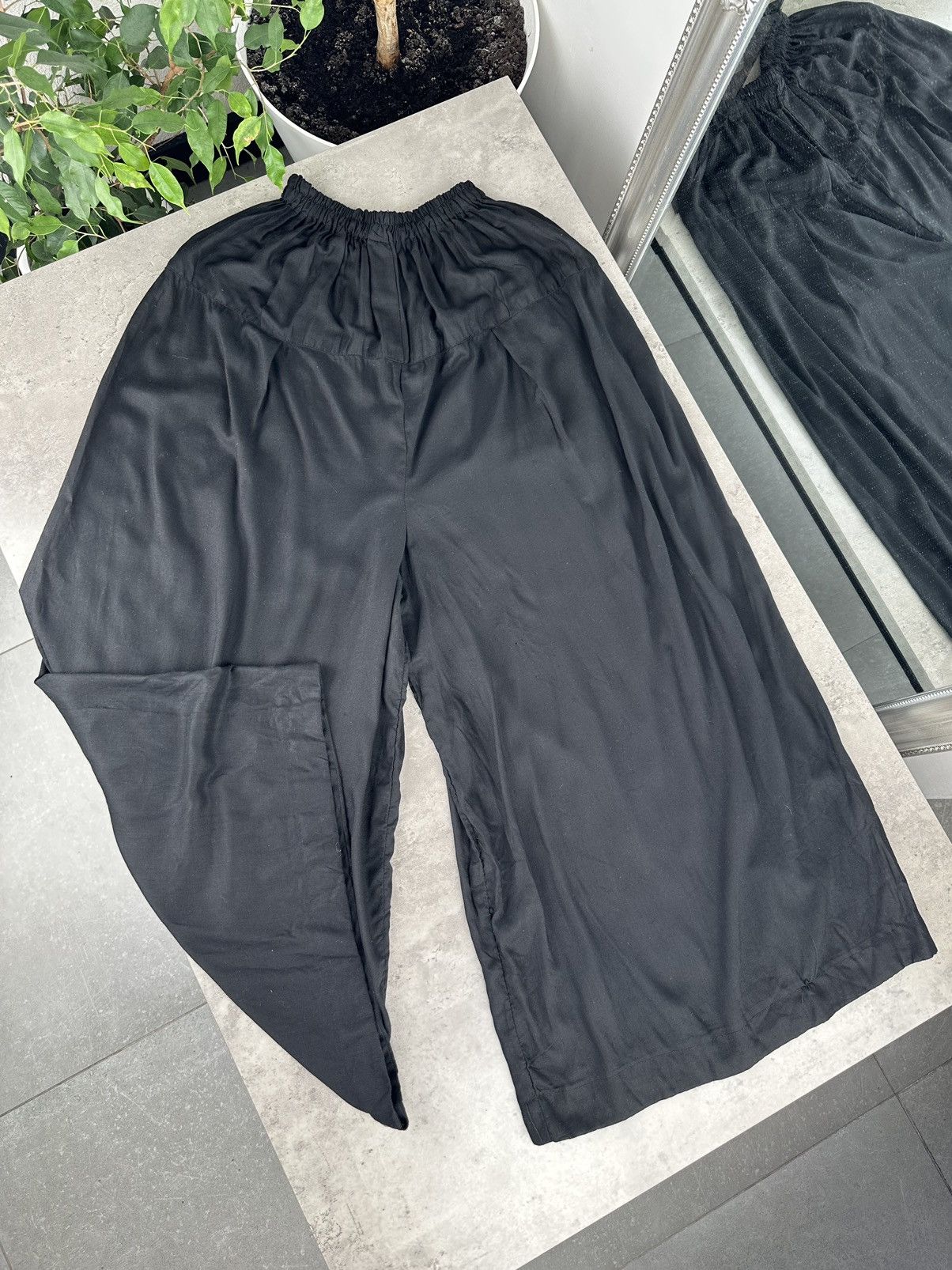 image of Avant Garde x Vintage Parachute Pants Yohjj Yamamoto Style in Black, Men's (Size 28)