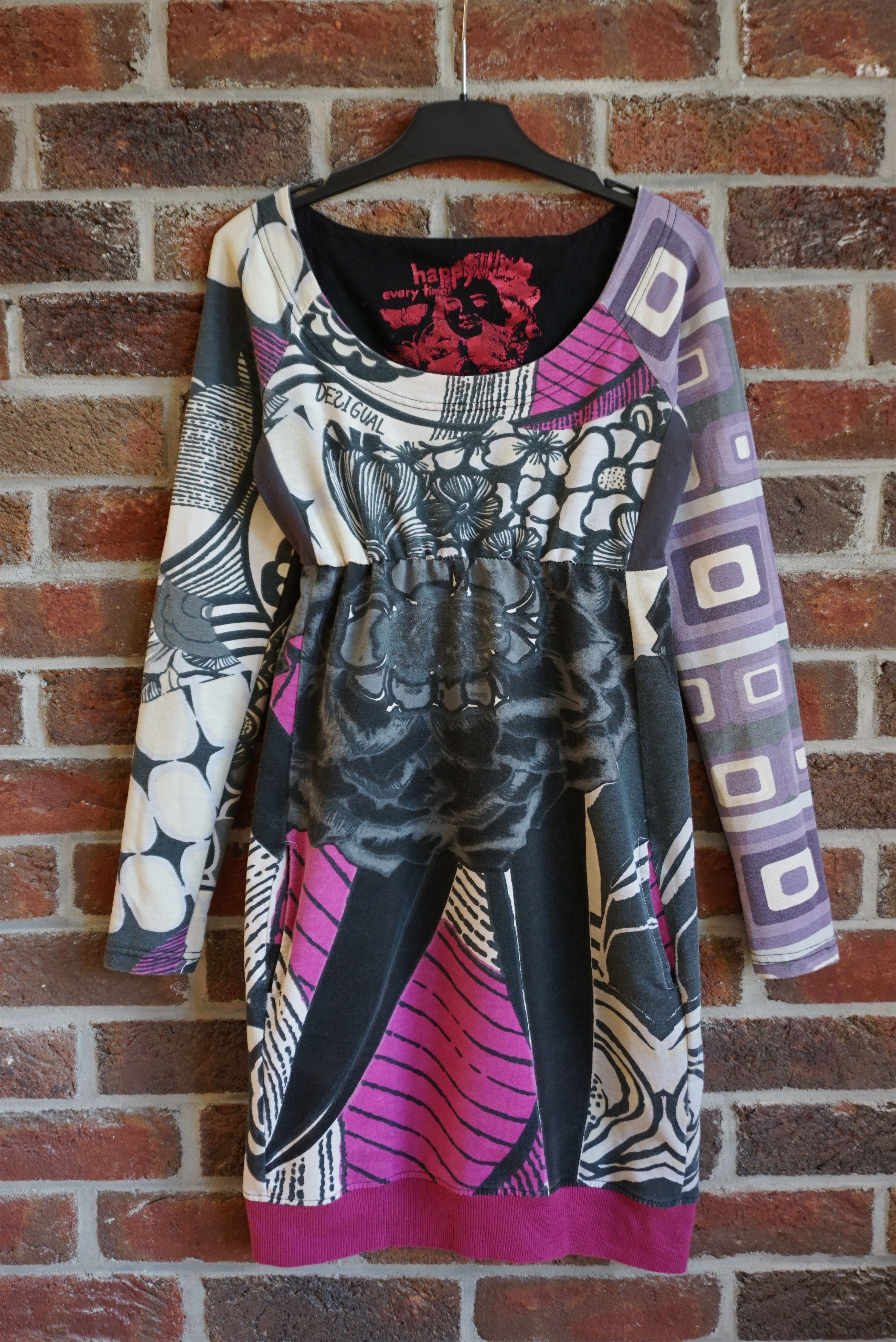 Designer Womens Desigual dress XS 0/2/4 patterned jersey casual tunic Size XS / US 0-2 / IT 36-38 - 1 Thumbnail