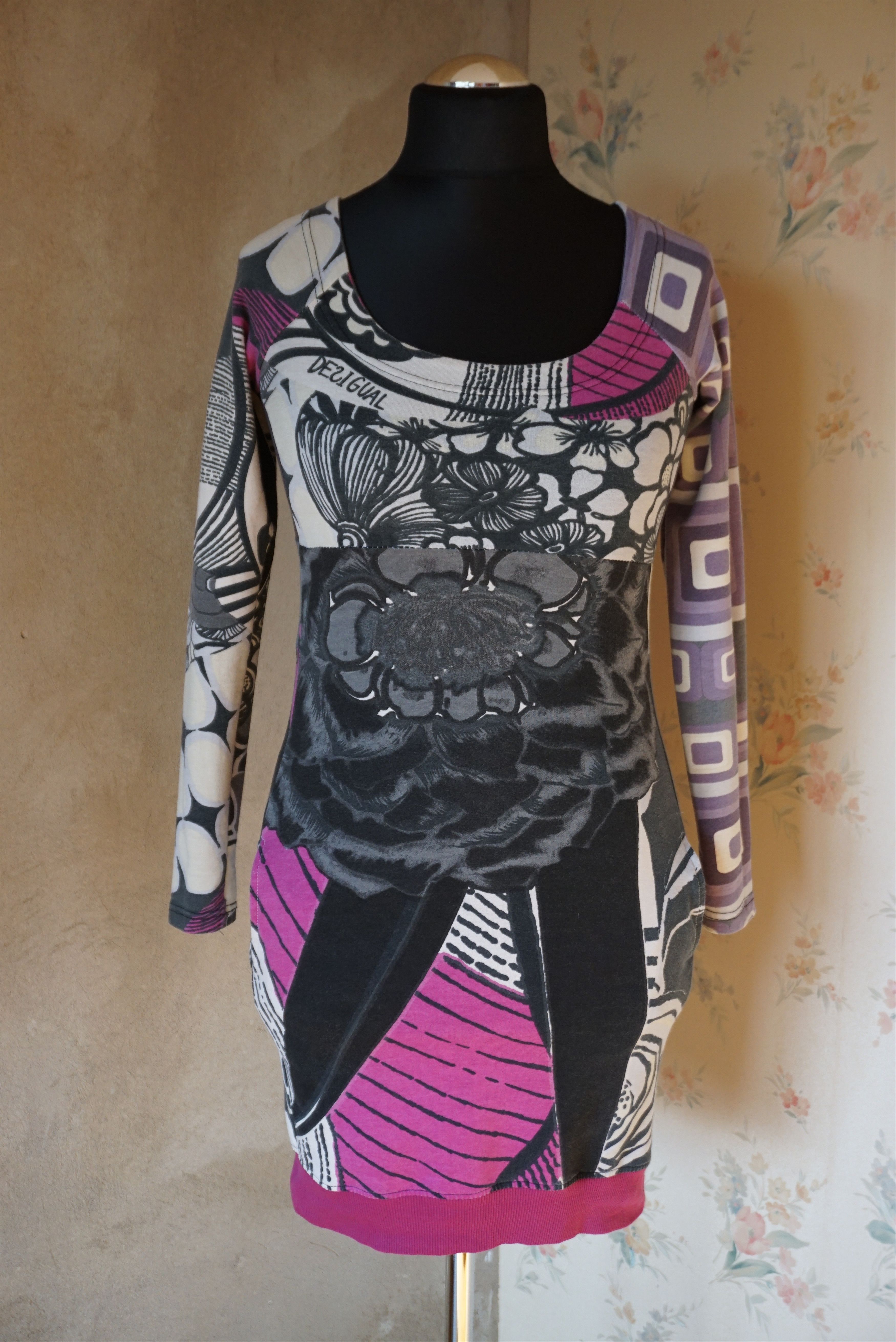Designer Womens Desigual dress XS 0/2/4 patterned jersey casual tunic Size XS / US 0-2 / IT 36-38 - 3 Thumbnail