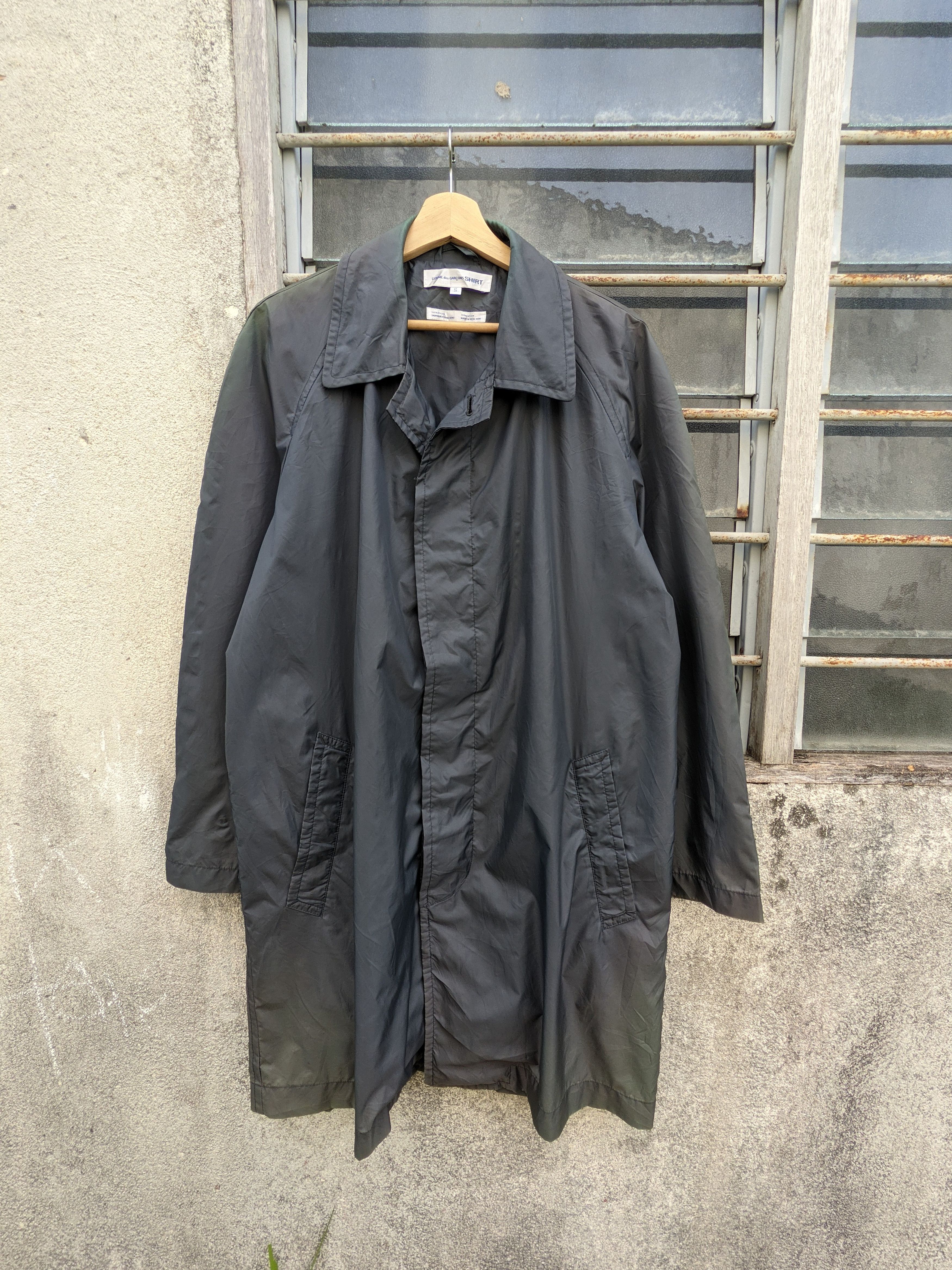 Comme des Garcons SHIRT Comme des Garcons Shirts Rain Coat Size US S / EU 44-46 / 1 - 5 Thumbnail