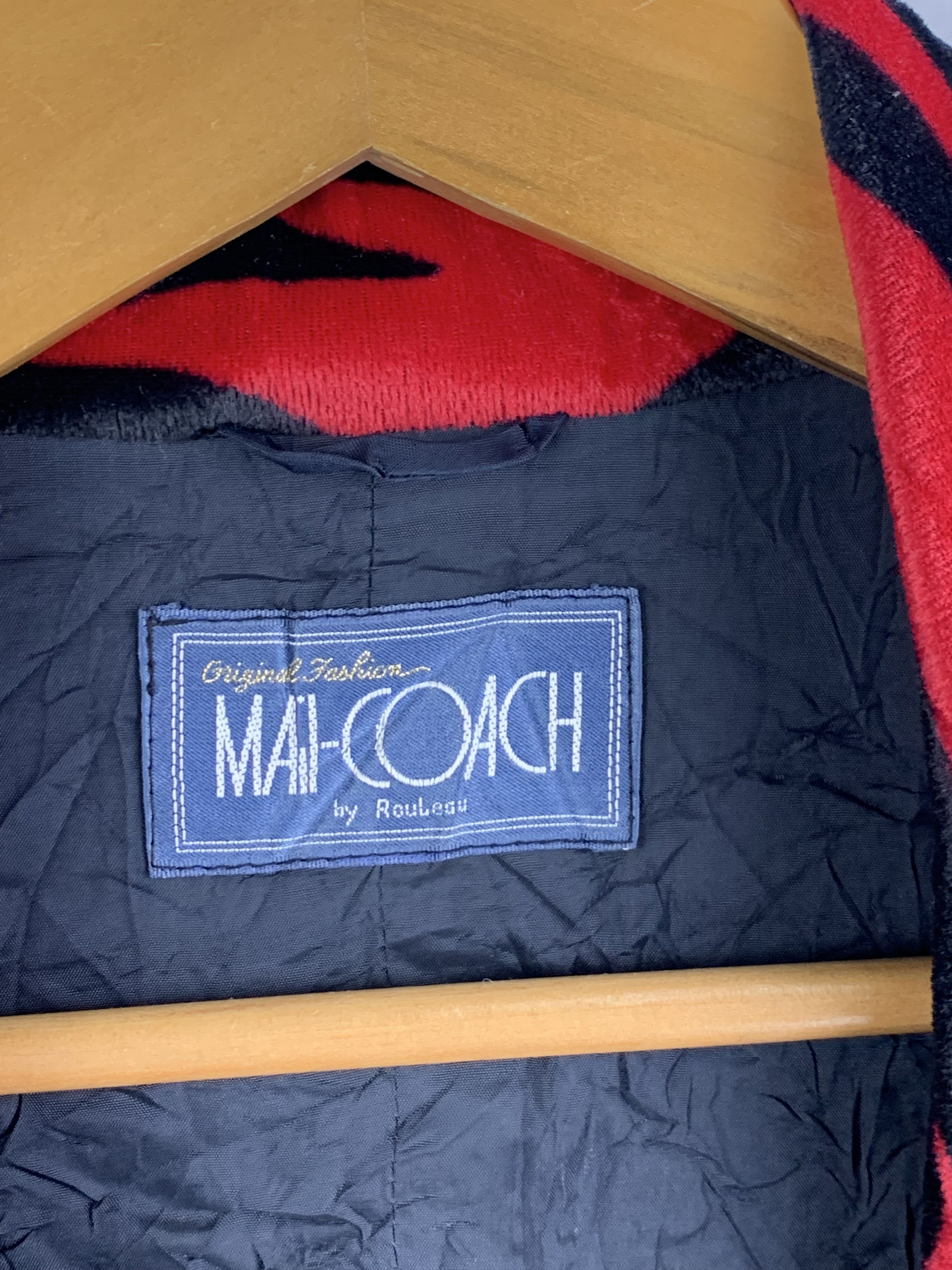 Japanese Brand Vintage Mail-Coach Red Zebra Velvet Sleep Coats Size M / US 6-8 / IT 42-44 - 9 Thumbnail