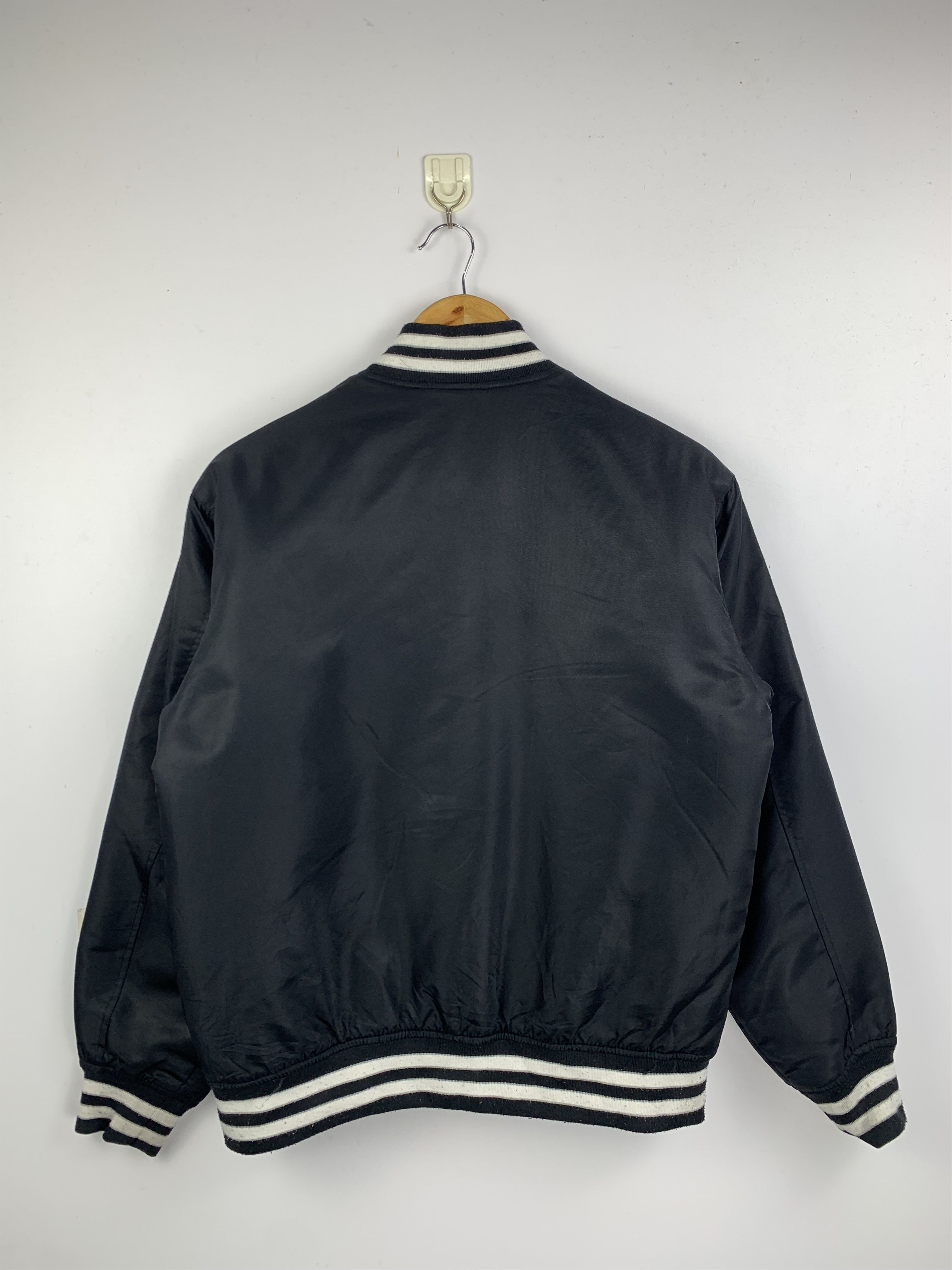Japanese Brand Vintage GU Zip Up Bomber Jacket Size US M / EU 48-50 / 2 - 6 Thumbnail