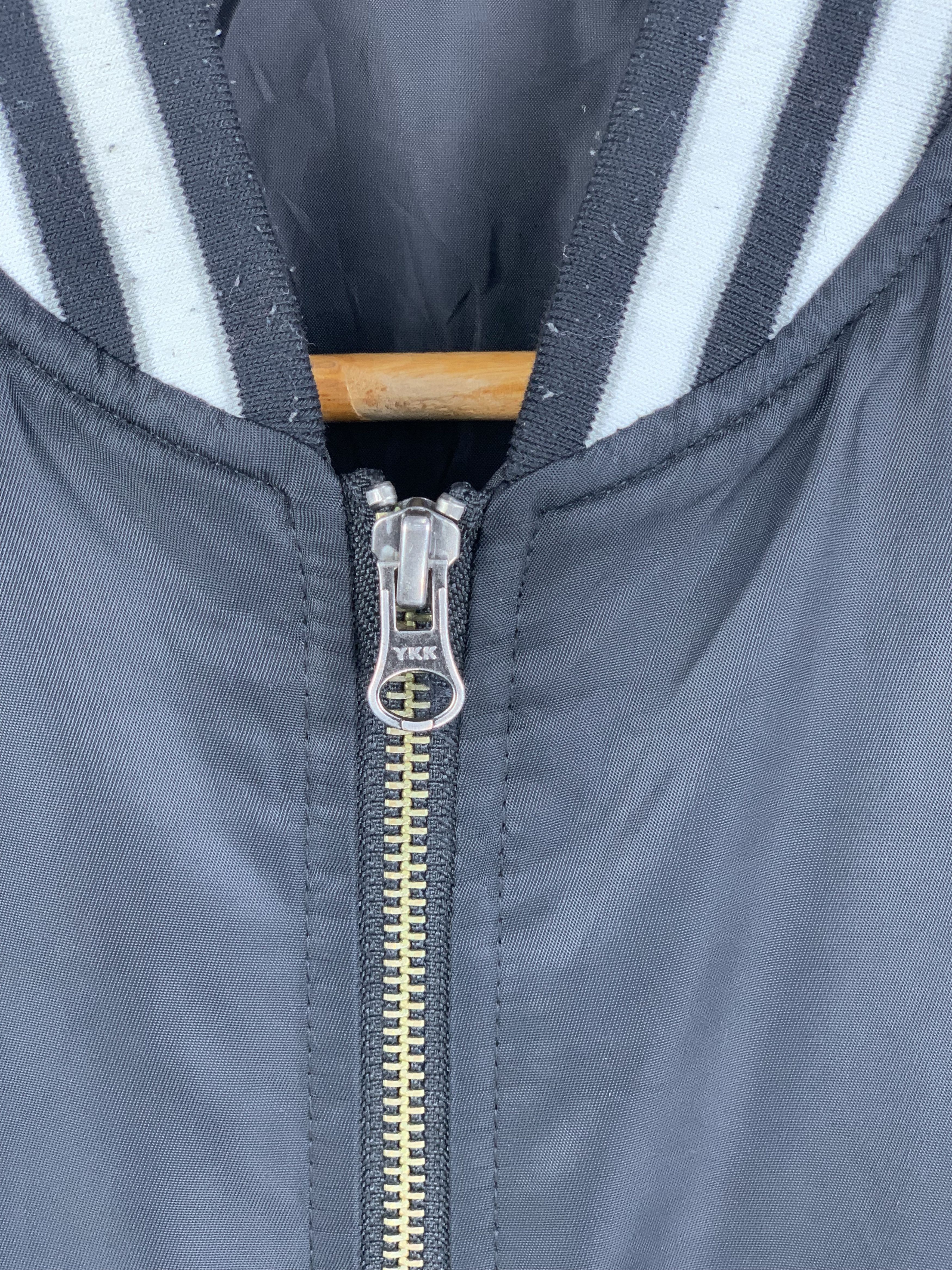 Japanese Brand Vintage GU Zip Up Bomber Jacket Size US M / EU 48-50 / 2 - 8 Thumbnail