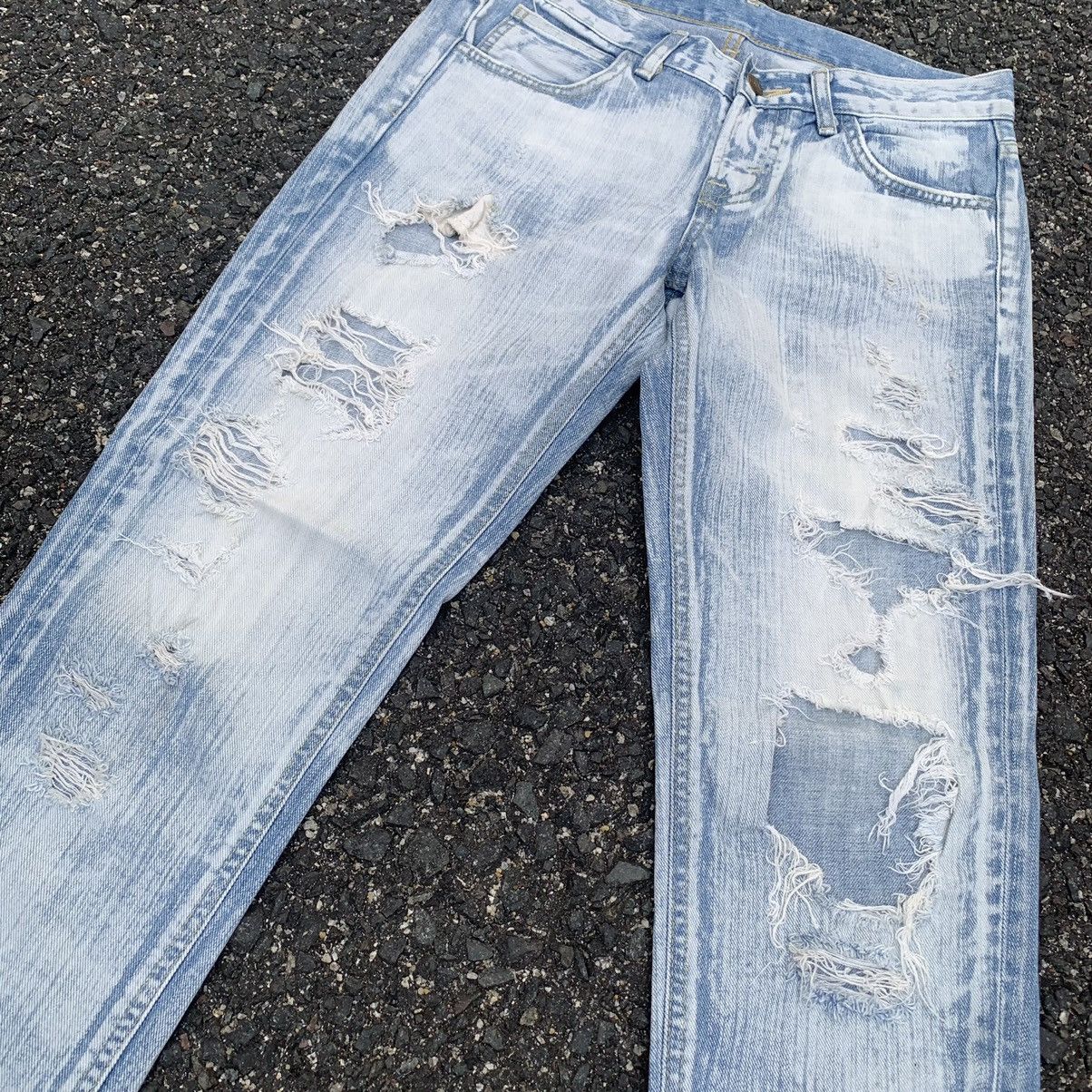Lee SUPER DISTRESSED! Lee Light Wash Jeans Ripped Ankle Pants Size US 29 - 4 Thumbnail