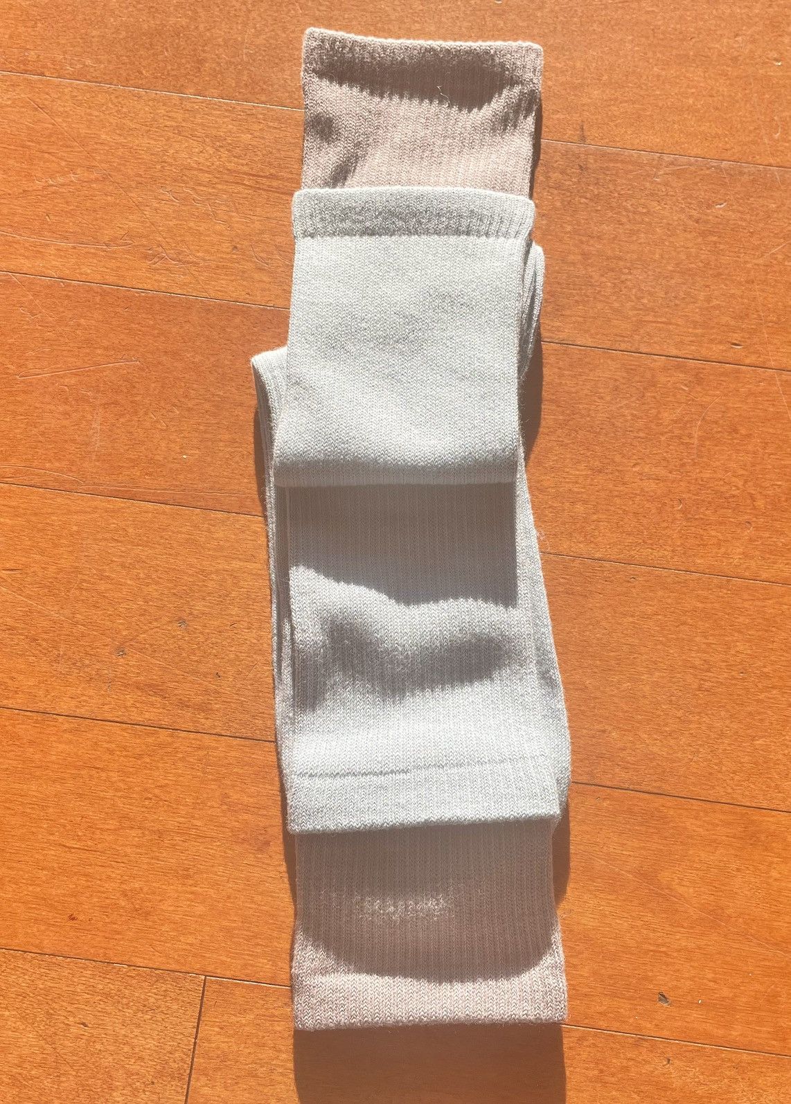 JW Anderson × Uniqlo UNC Blue Grey Layered Socks Dress Crew Cotton Logo Ribbed Size ONE SIZE - 5 Thumbnail