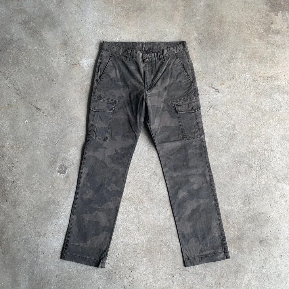 Hunter Japanese Vintage 32x30 Camouflage Utility Trousers Cargo Size US 32 / EU 48 - 1 Thumbnail