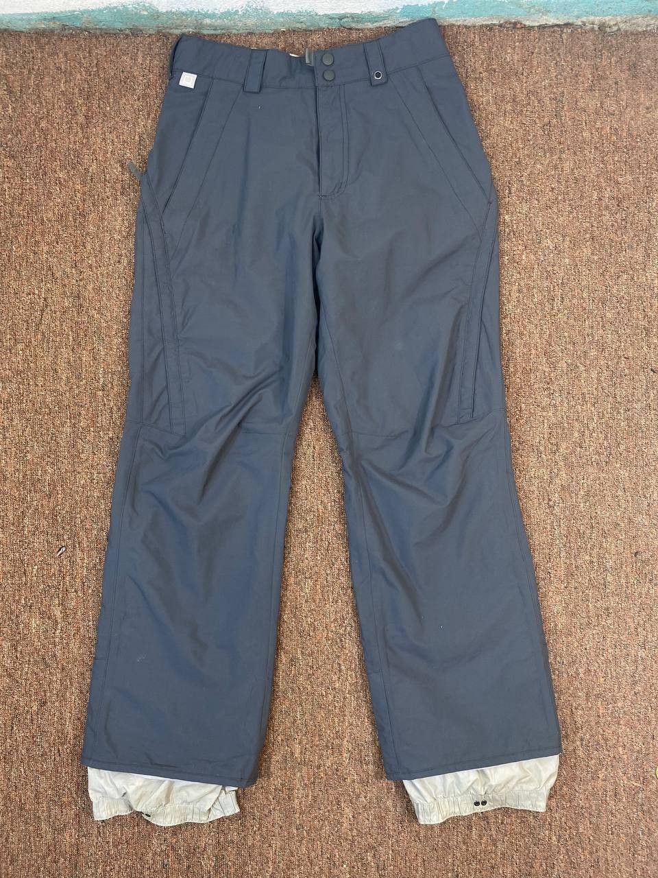 Burton vintage burton ski pants nice design Size US 31 - 7 Thumbnail