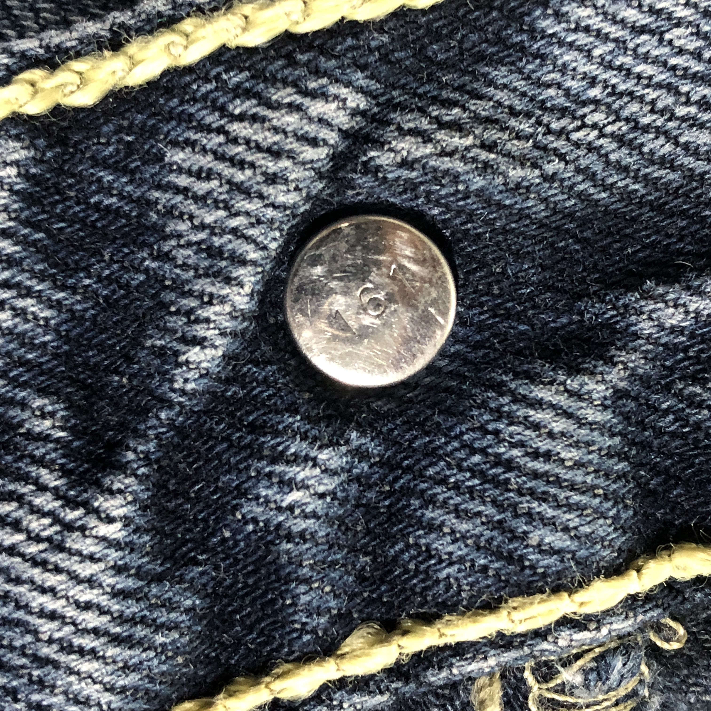 Levi's × Vintage Vintage Levis 501 Jeans Faded Blue Denim Pants Size US 37 - 9 Thumbnail