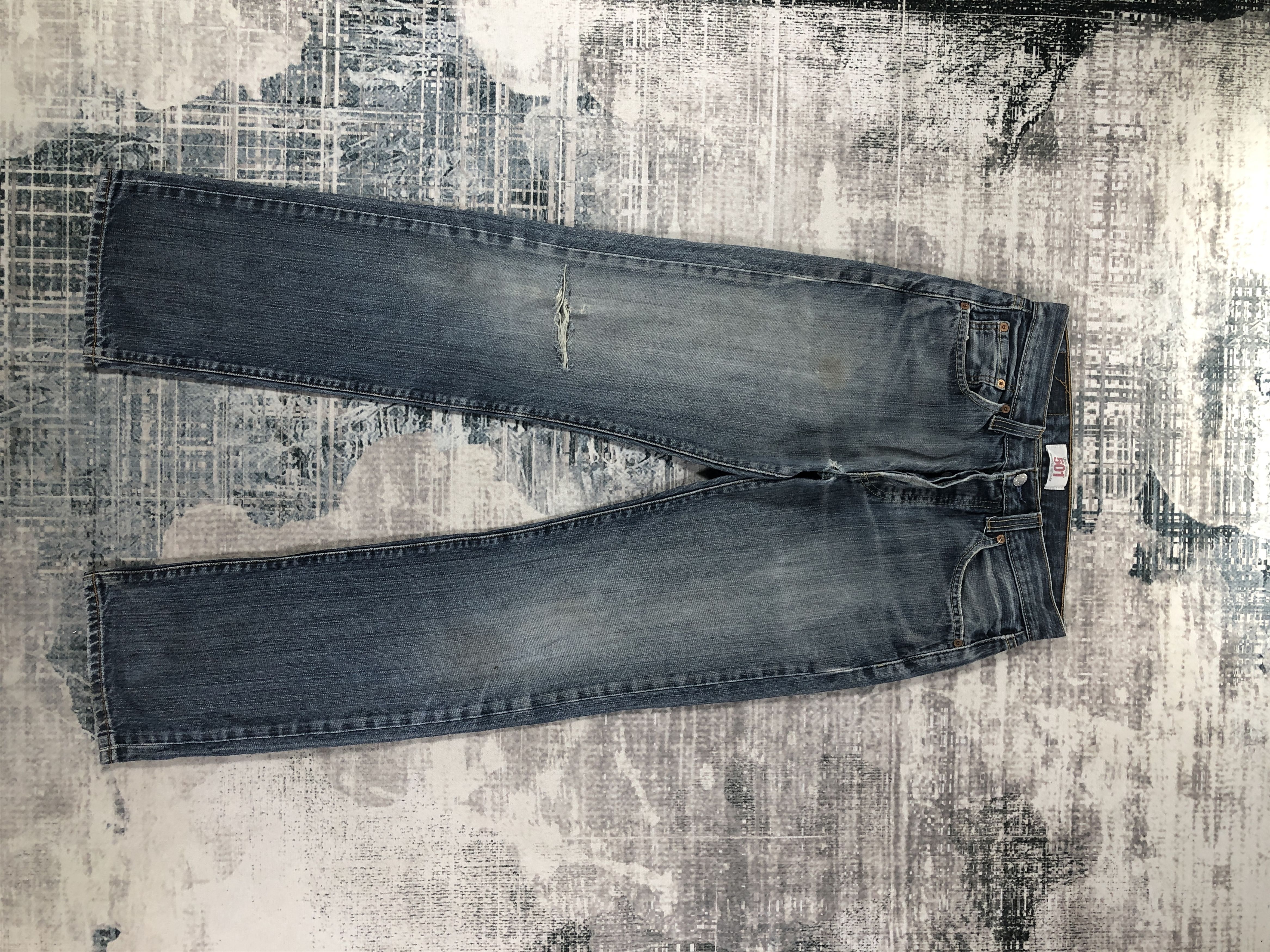 Levi's × Vintage Vintage Levis 501 Jeans Medium Wash Denim Size US 28 / EU 44 - 1 Thumbnail