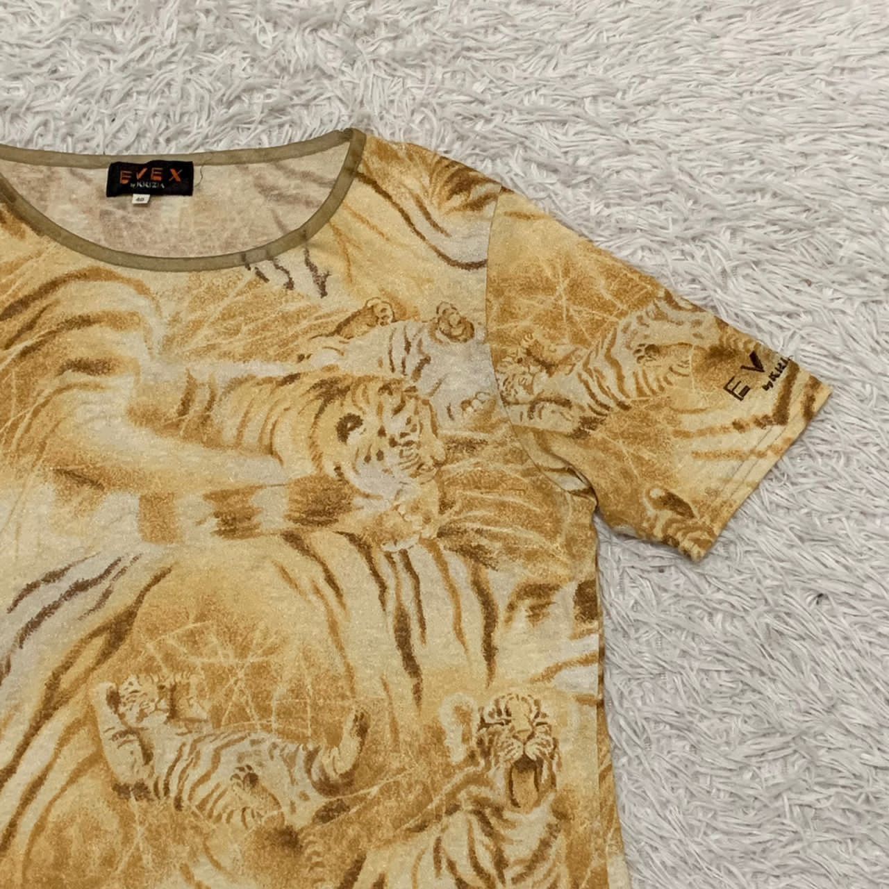 Japanese Brand Tiger printed tshirt Evex by Krizia made in Japan Size S / US 4 / IT 40 - 3 Thumbnail