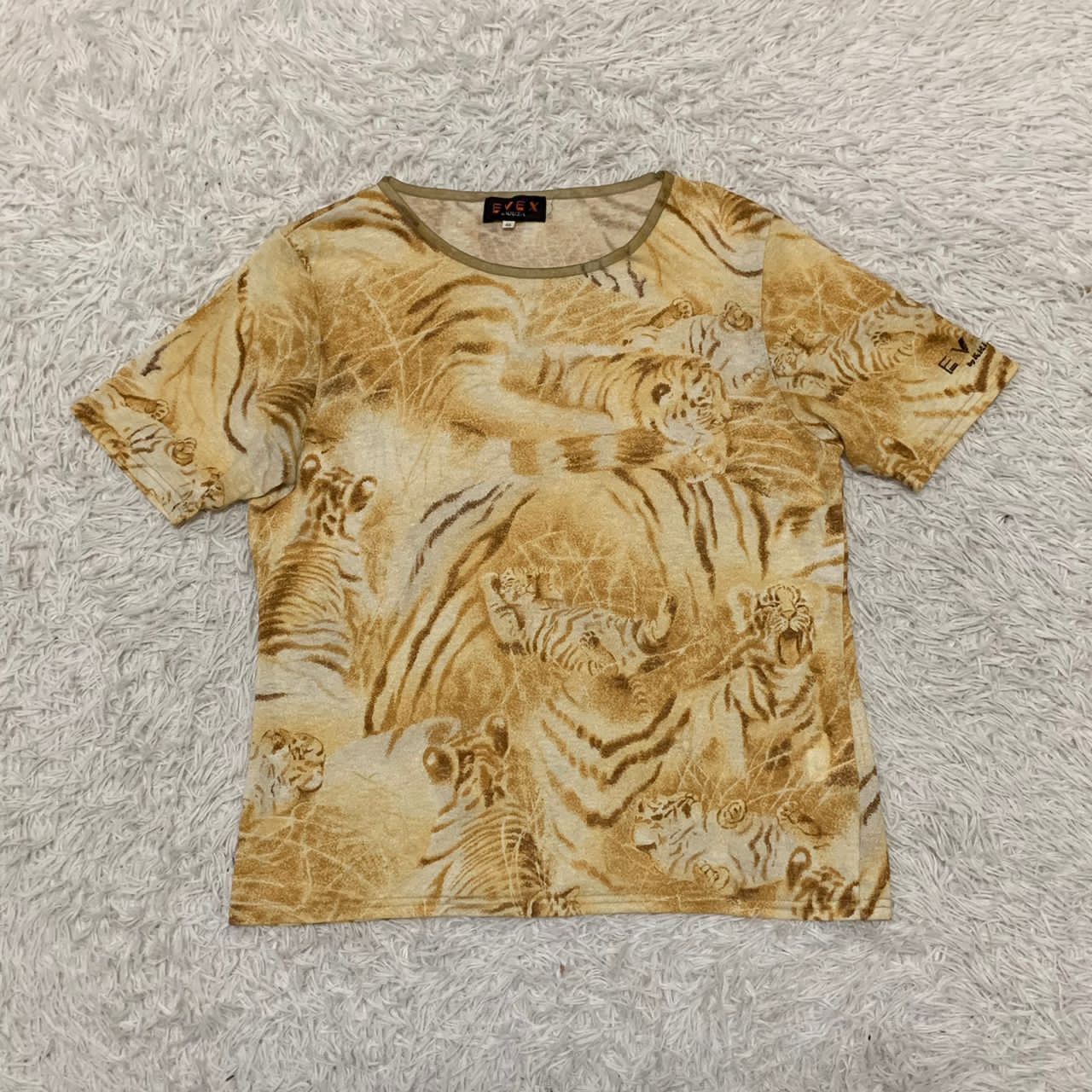 Japanese Brand Tiger printed tshirt Evex by Krizia made in Japan Size S / US 4 / IT 40 - 12 Thumbnail