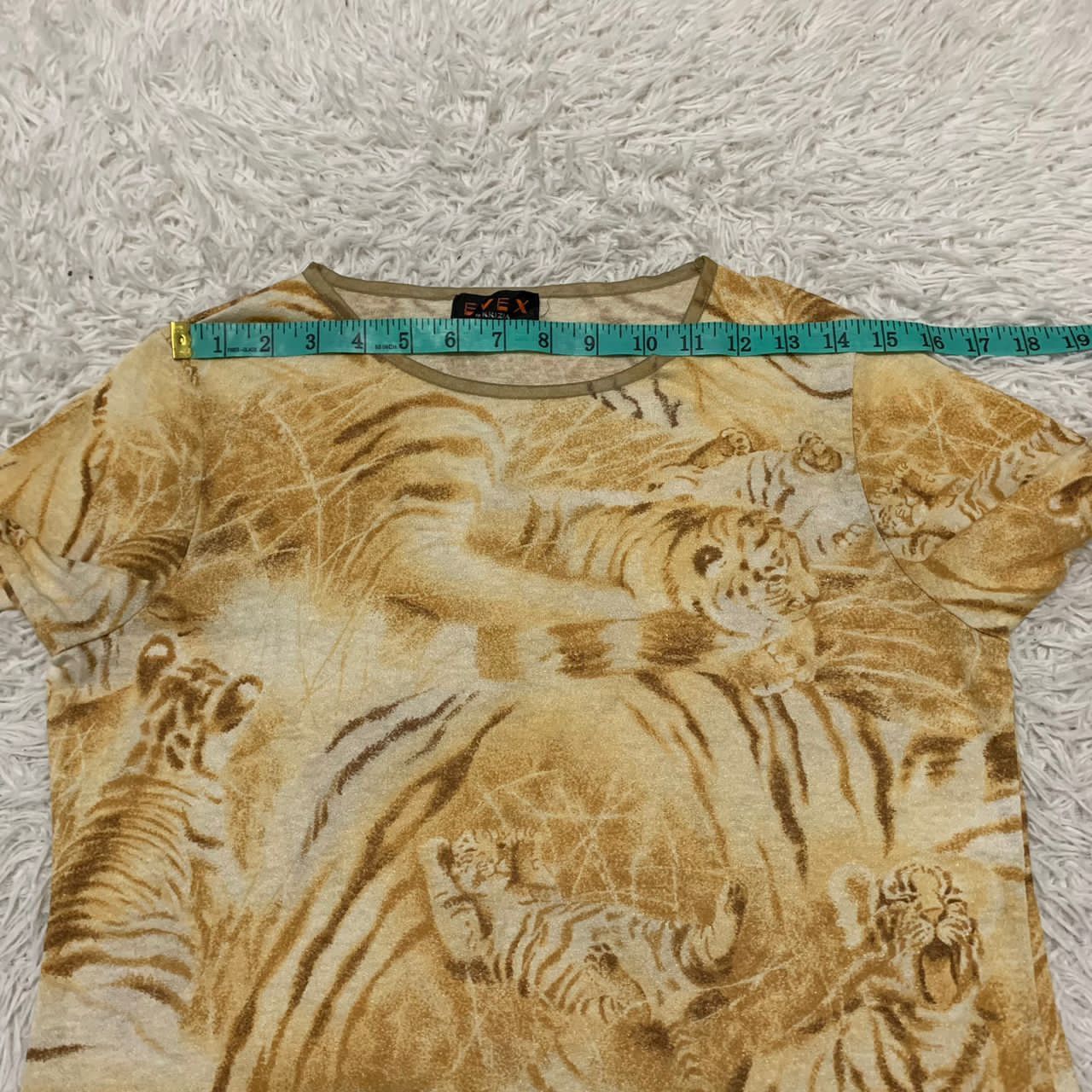 Japanese Brand Tiger printed tshirt Evex by Krizia made in Japan Size S / US 4 / IT 40 - 7 Thumbnail