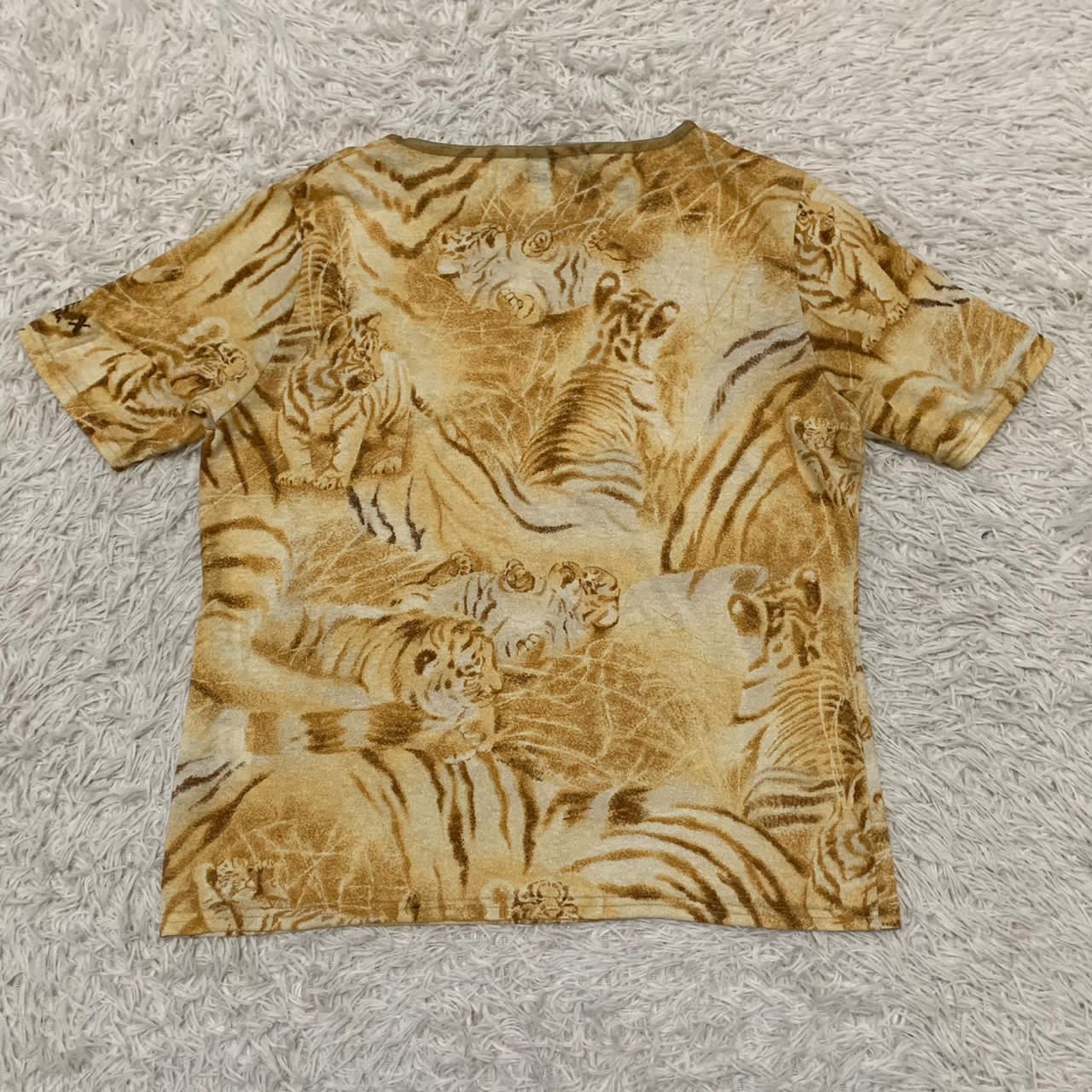Japanese Brand Tiger printed tshirt Evex by Krizia made in Japan Size S / US 4 / IT 40 - 2 Thumbnail