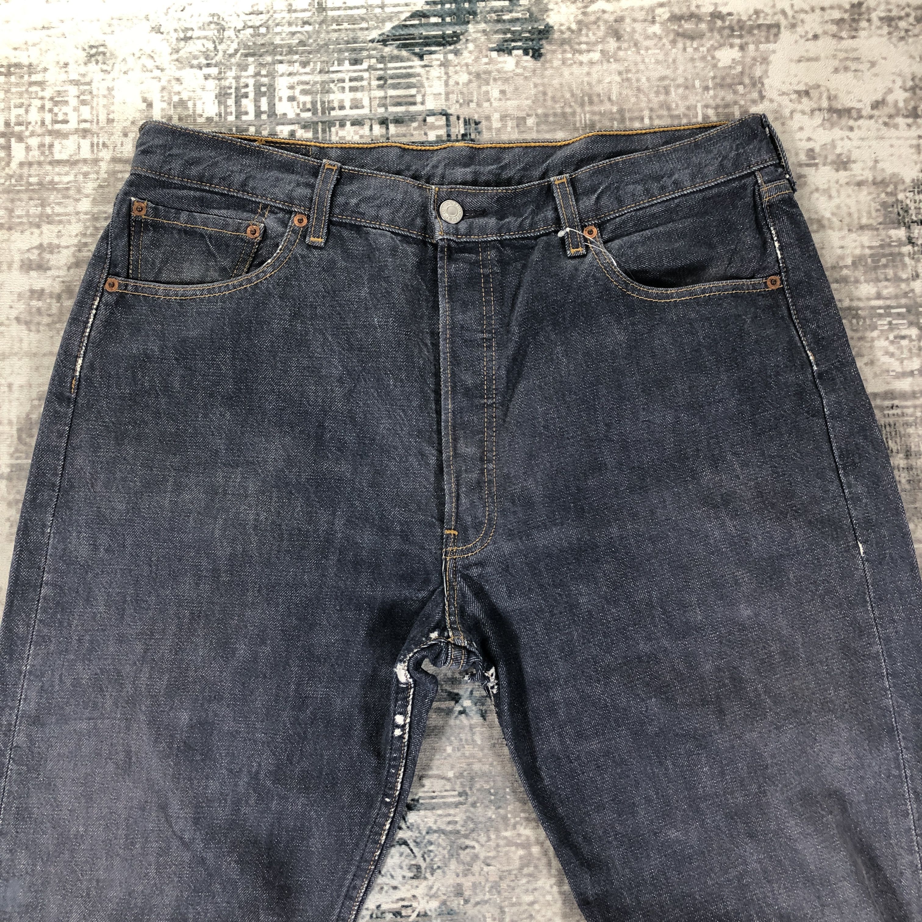 Levi's × Vintage Vintage Levis 501 Jeans Blue Wash Denim Size US 35 - 3 Thumbnail