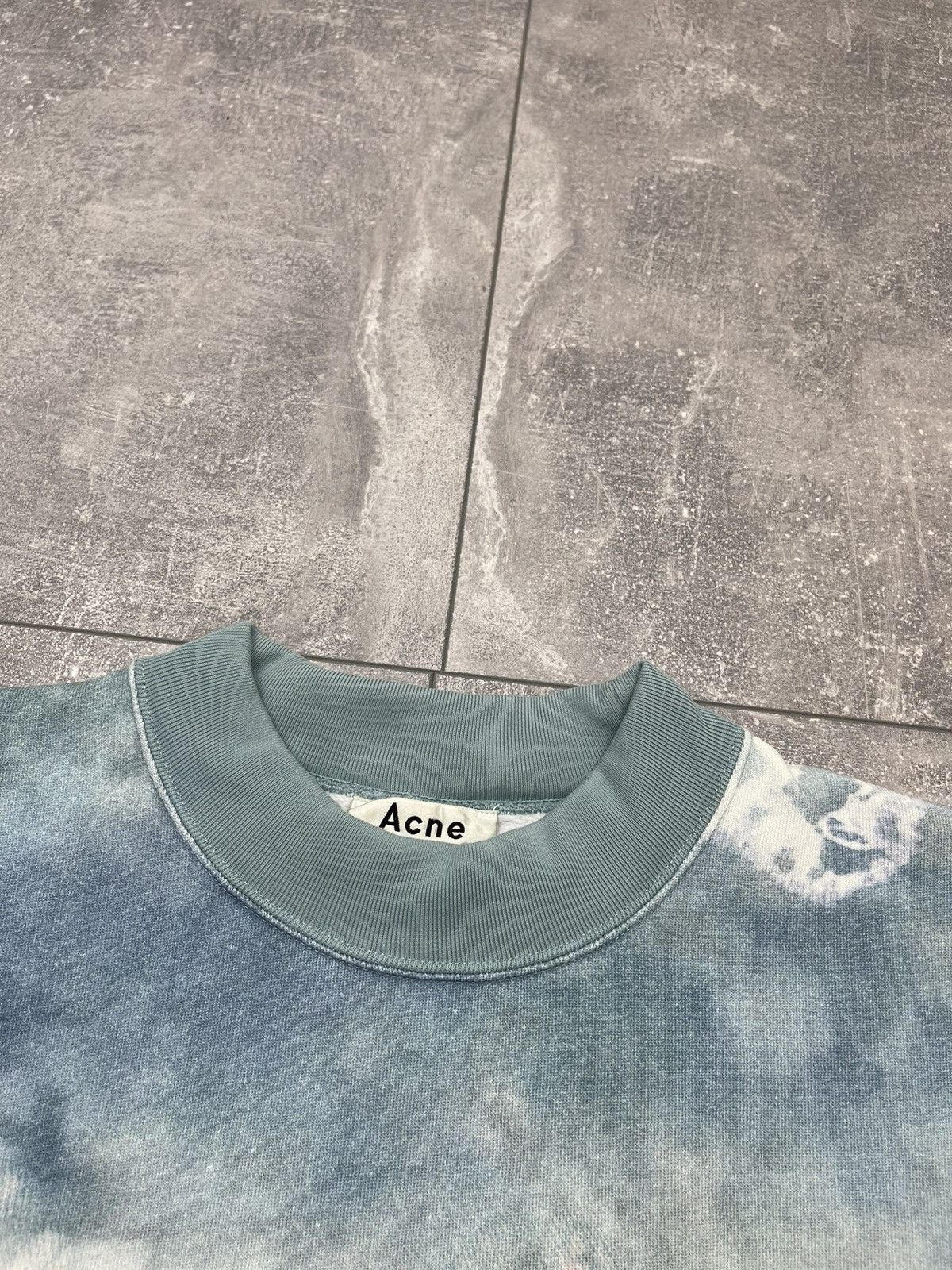 Acne Studios Acne Studios Felke Bleach PSS18 Tie-Dye Blue Sweatshirt Size US L / EU 52-54 / 3 - 11 Thumbnail