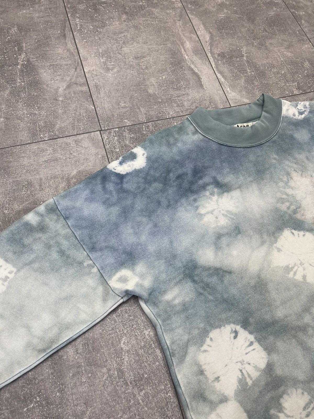 Acne Studios Acne Studios Felke Bleach PSS18 Tie-Dye Blue Sweatshirt Size US L / EU 52-54 / 3 - 8 Thumbnail