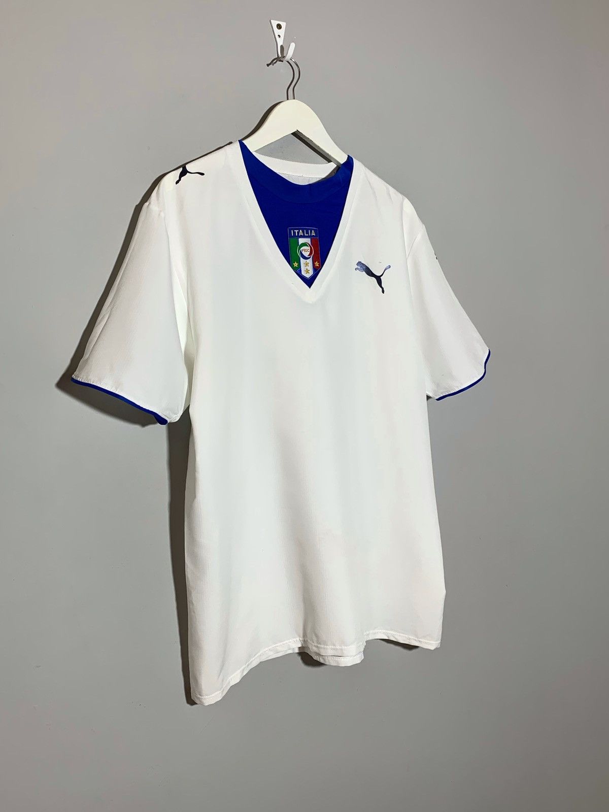 Puma × Vintage National Team Italy Puma 2006 Y2k Streetwear Football Shirt Size US L / EU 52-54 / 3 - 2 Thumbnail
