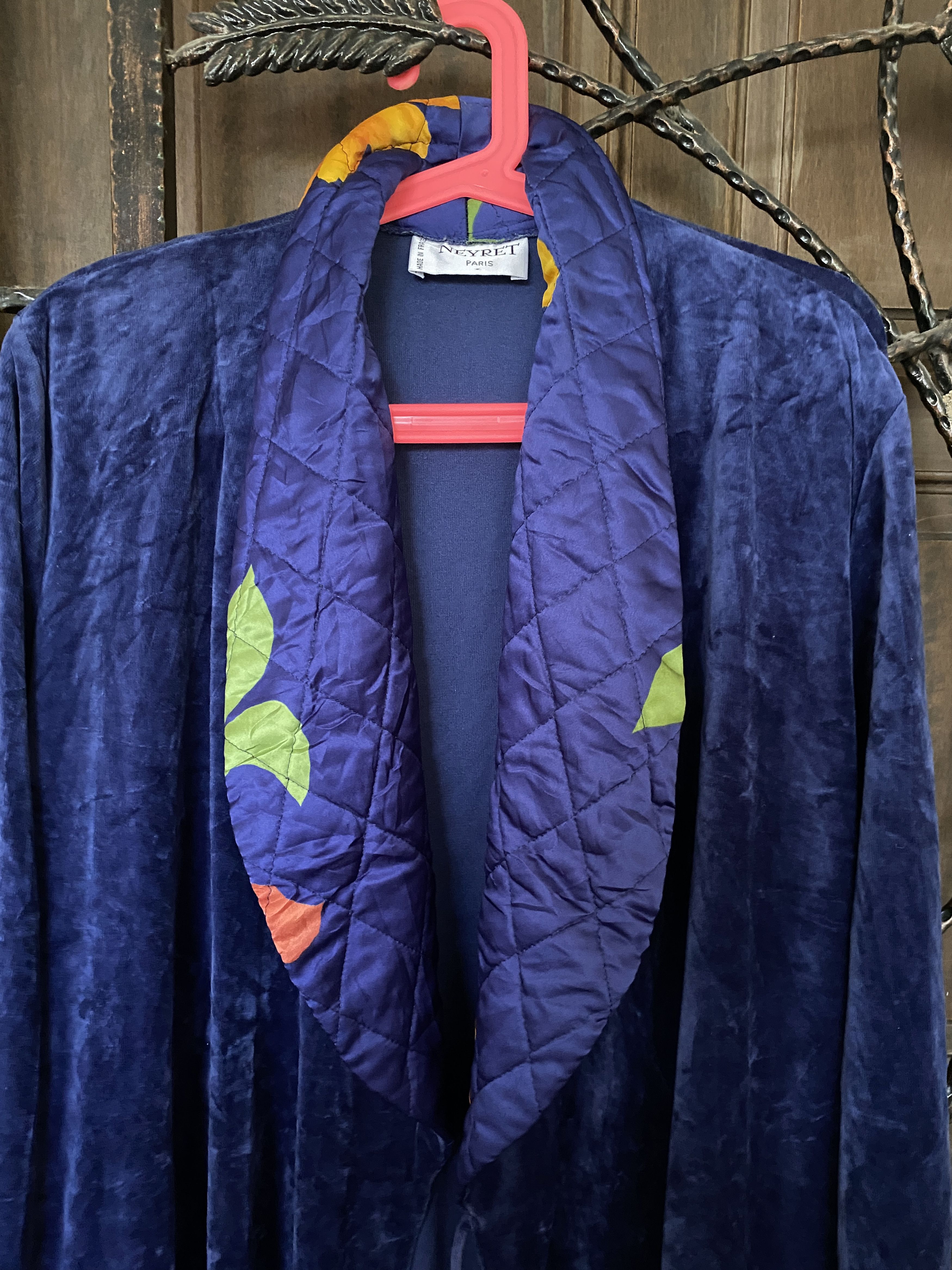 Designer VINTAGE NEYRET PARIS BATHROBE SLEEPWEAR MADE IN FRANCE Size US XL / EU 56 / 4 - 2 Thumbnail