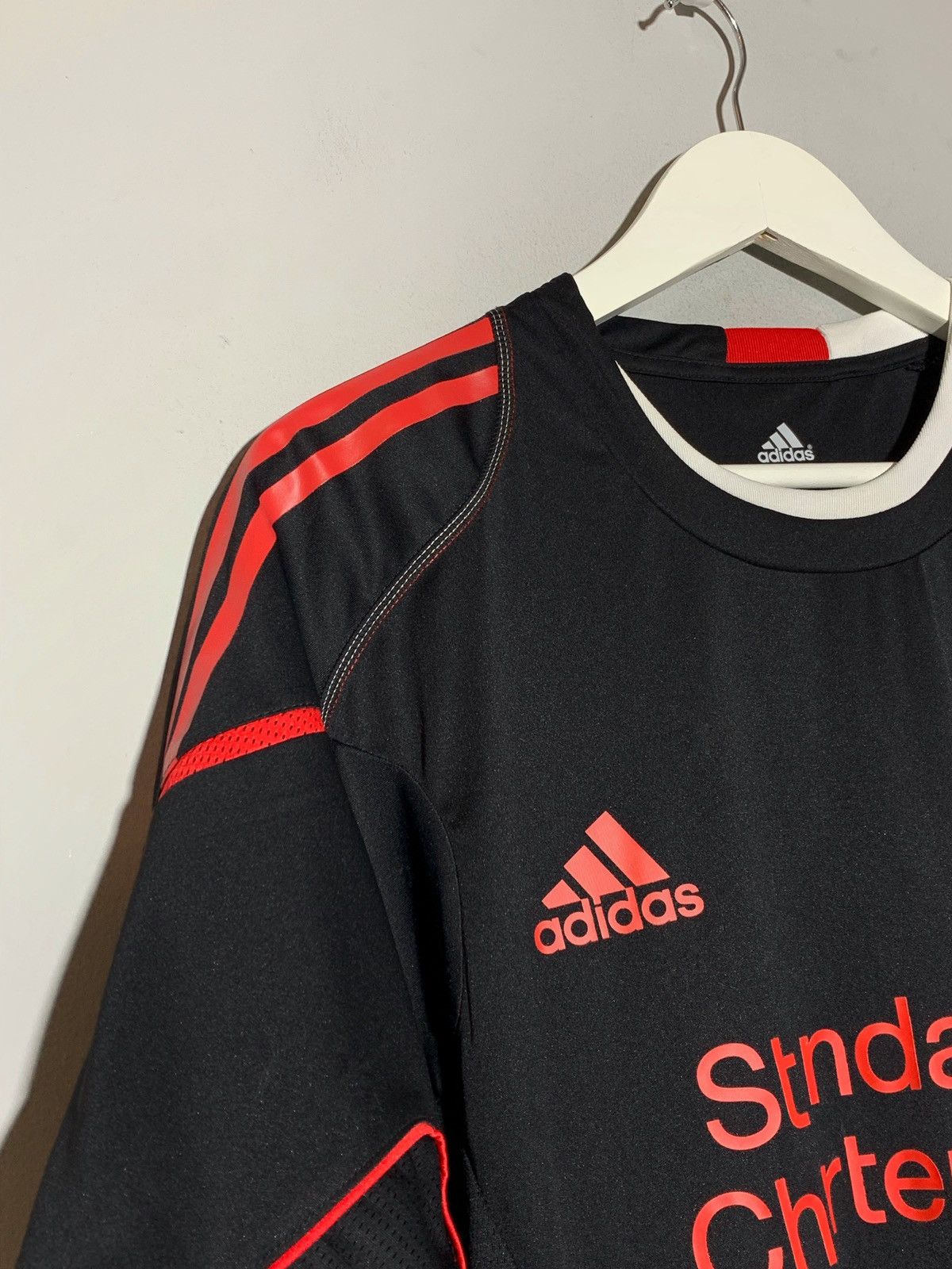 Adidas × Vintage Adidas Liverpool 2010 Y2k Blokecore style football shirt Size US L / EU 52-54 / 3 - 5 Thumbnail