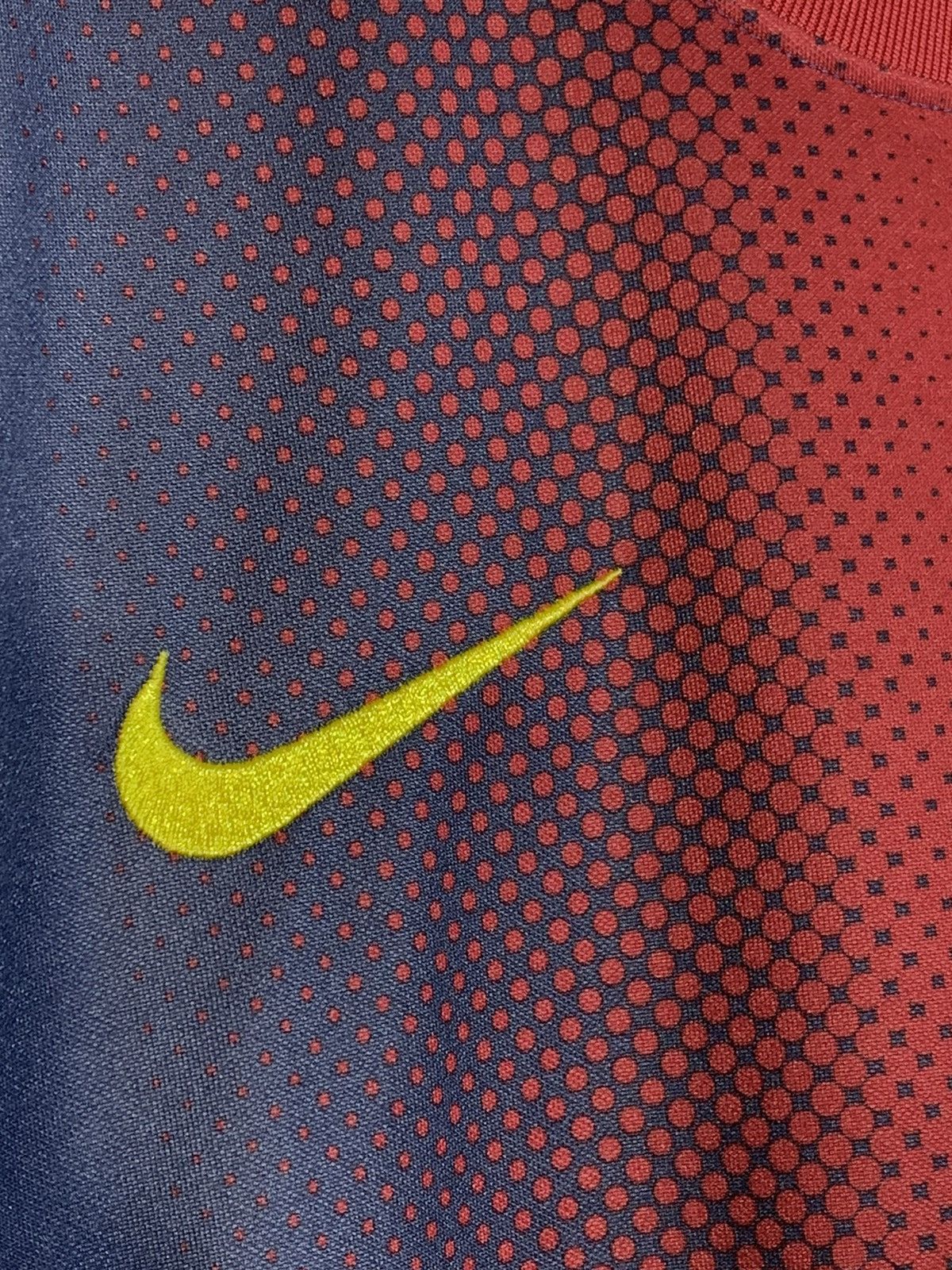 Nike × Vintage F.C Barcelona 2012/13 Nike Y2k Blokecore Football Shirt Size US XL / EU 56 / 4 - 5 Thumbnail