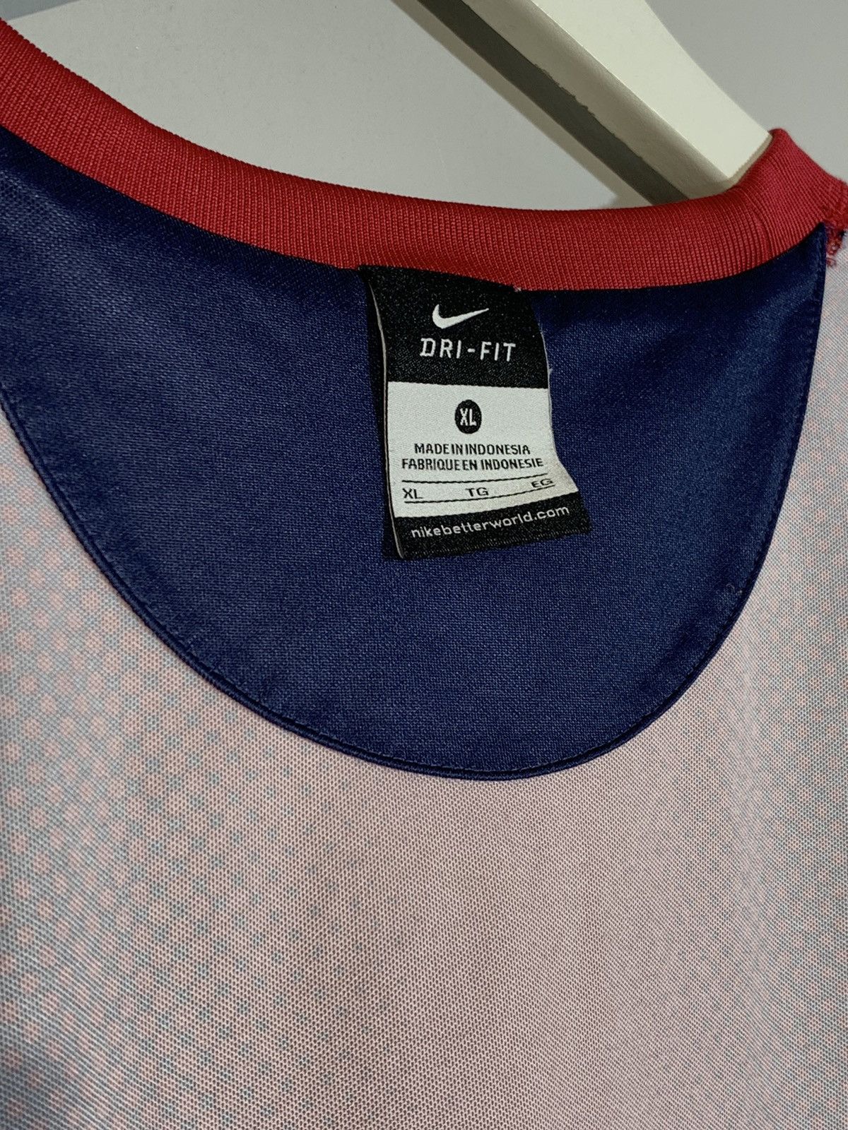 Nike × Vintage F.C Barcelona 2012/13 Nike Y2k Blokecore Football Shirt Size US XL / EU 56 / 4 - 9 Thumbnail