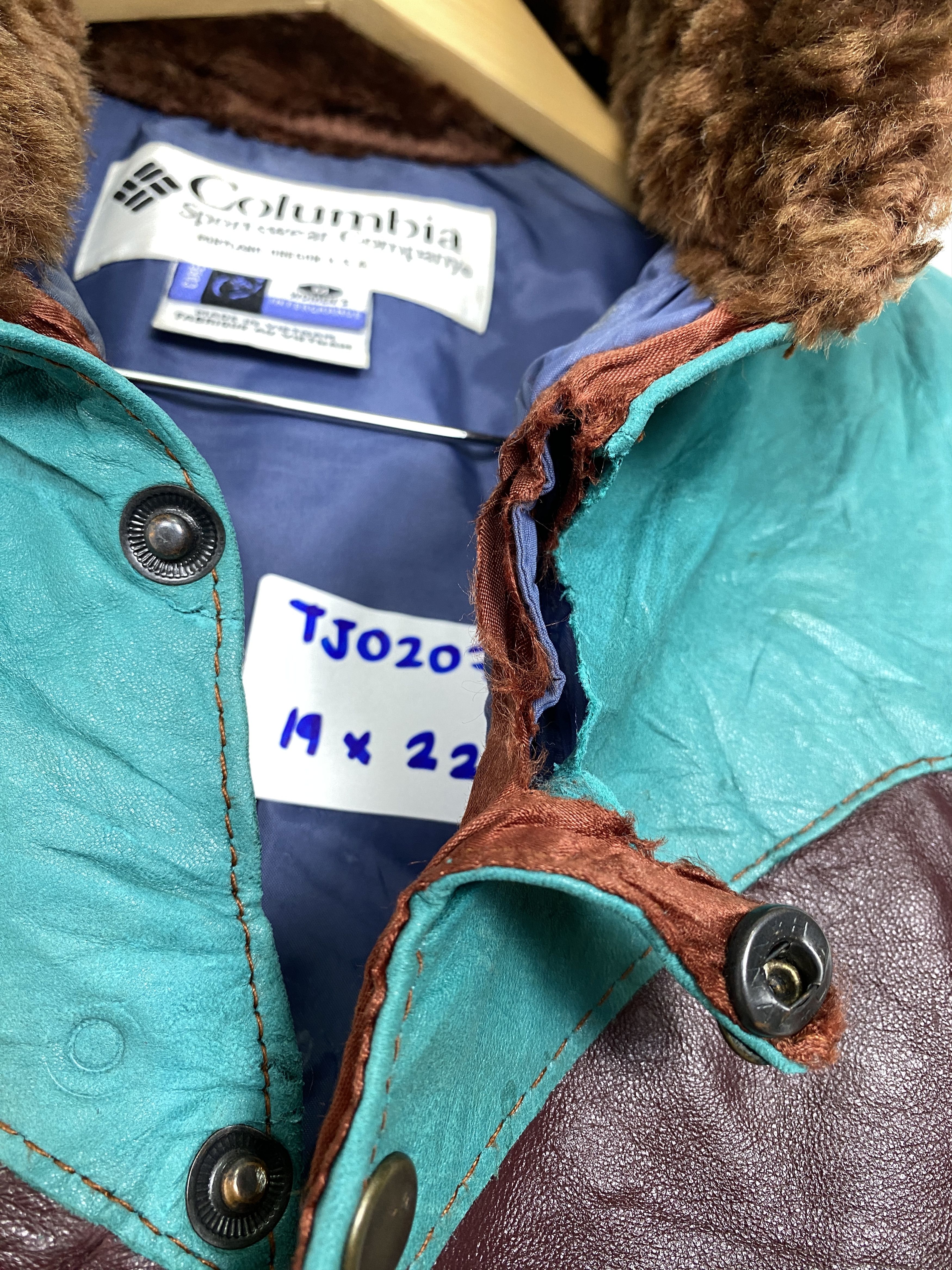 Columbia Vintage Columbia Sherpa Collar Puffer Lining Nylon Vests Size US M / EU 48-50 / 2 - 9 Thumbnail