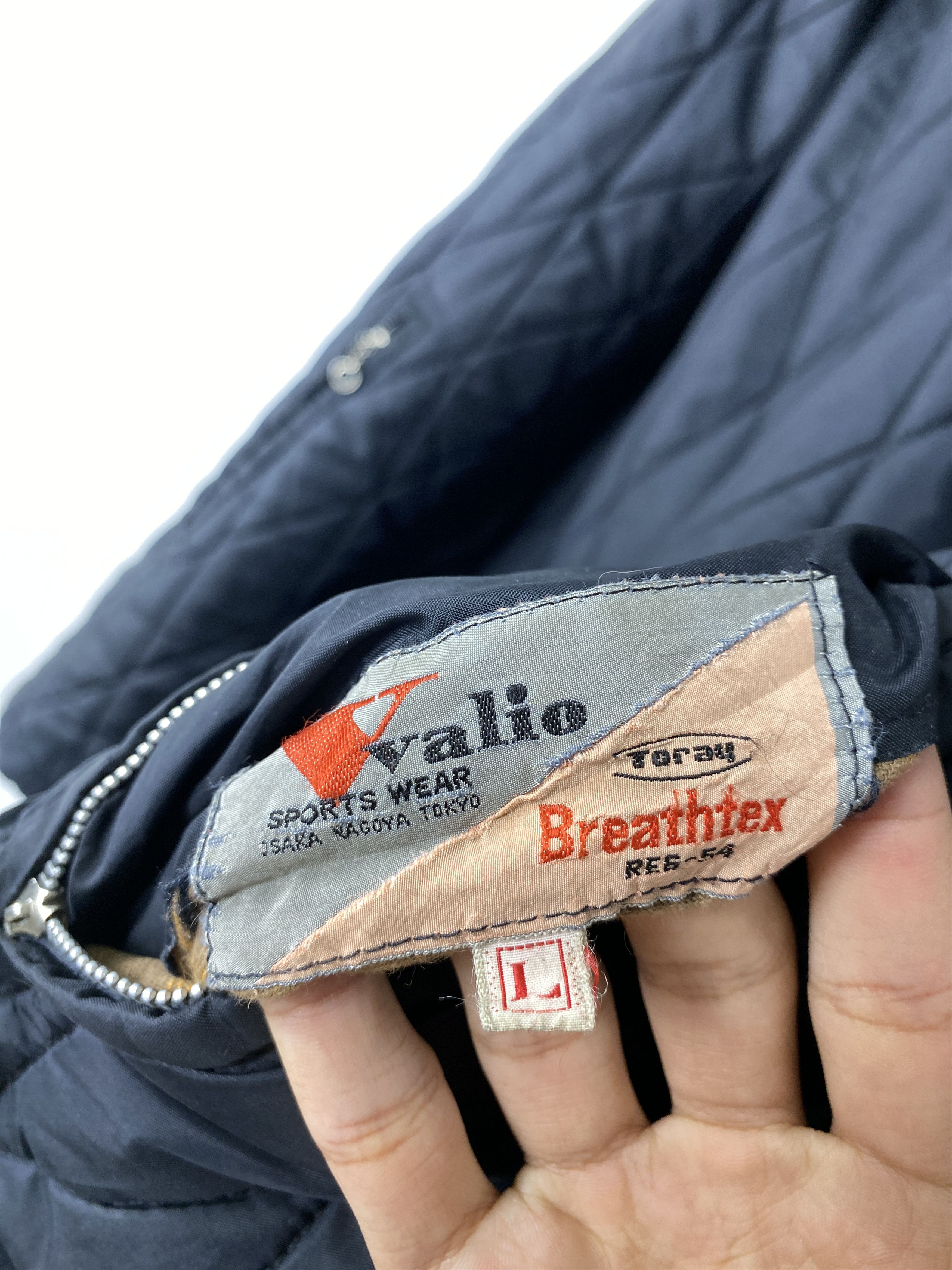 Japanese Brand Vintage Valio Quilted Reversible Light Jacket Size US L / EU 52-54 / 3 - 17 Thumbnail