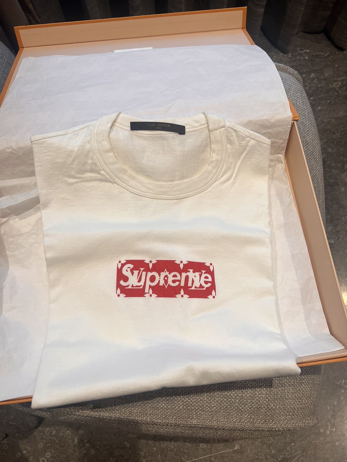 image of Louis Vuitton x Supreme Lv X Supreme Tshirt in White, Men's (Size Small)