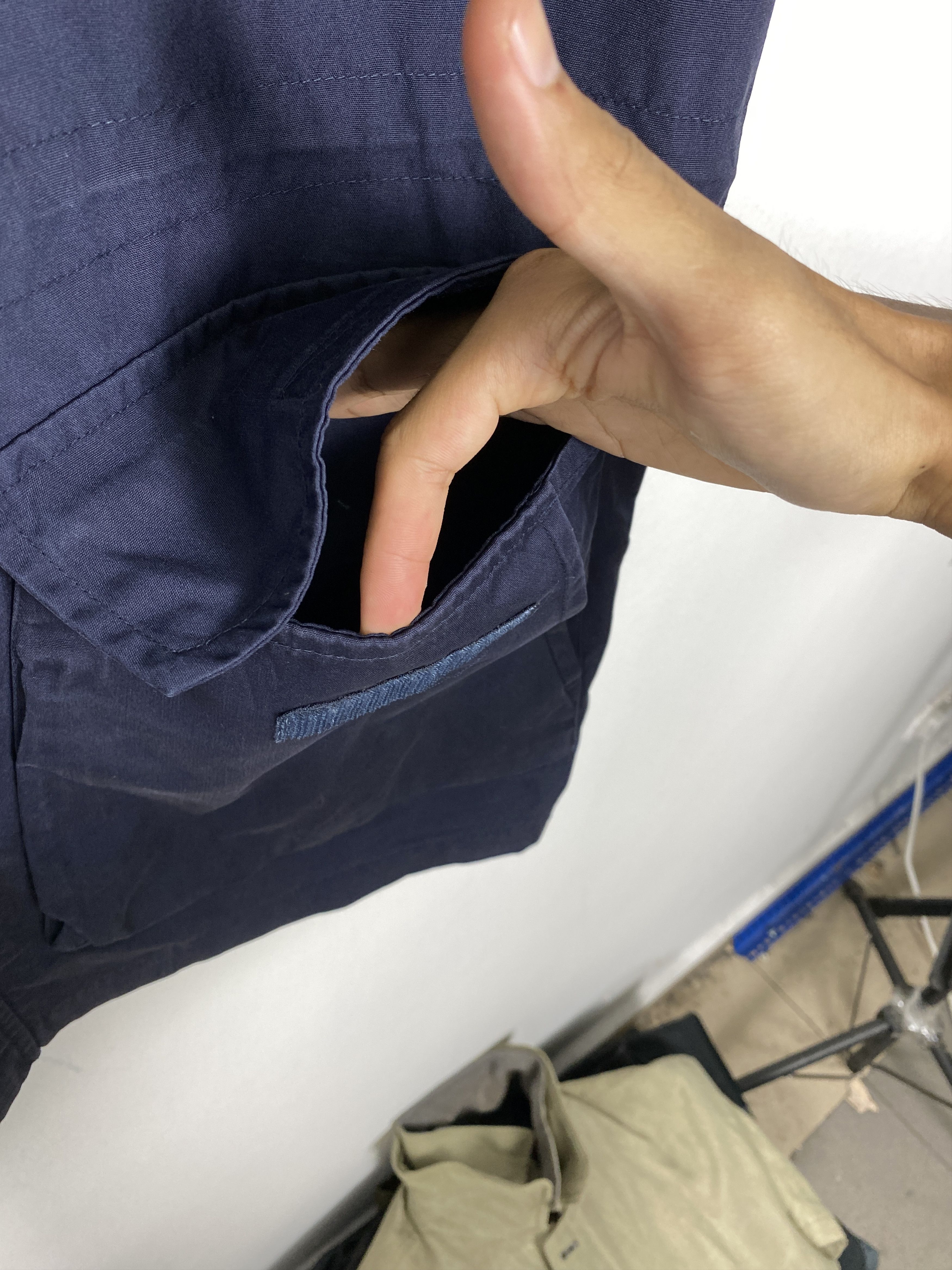 Japanese Brand Vintage Uniqlo Hoodie Multi Pocket Cotton Jacket Size US L / EU 52-54 / 3 - 11 Thumbnail