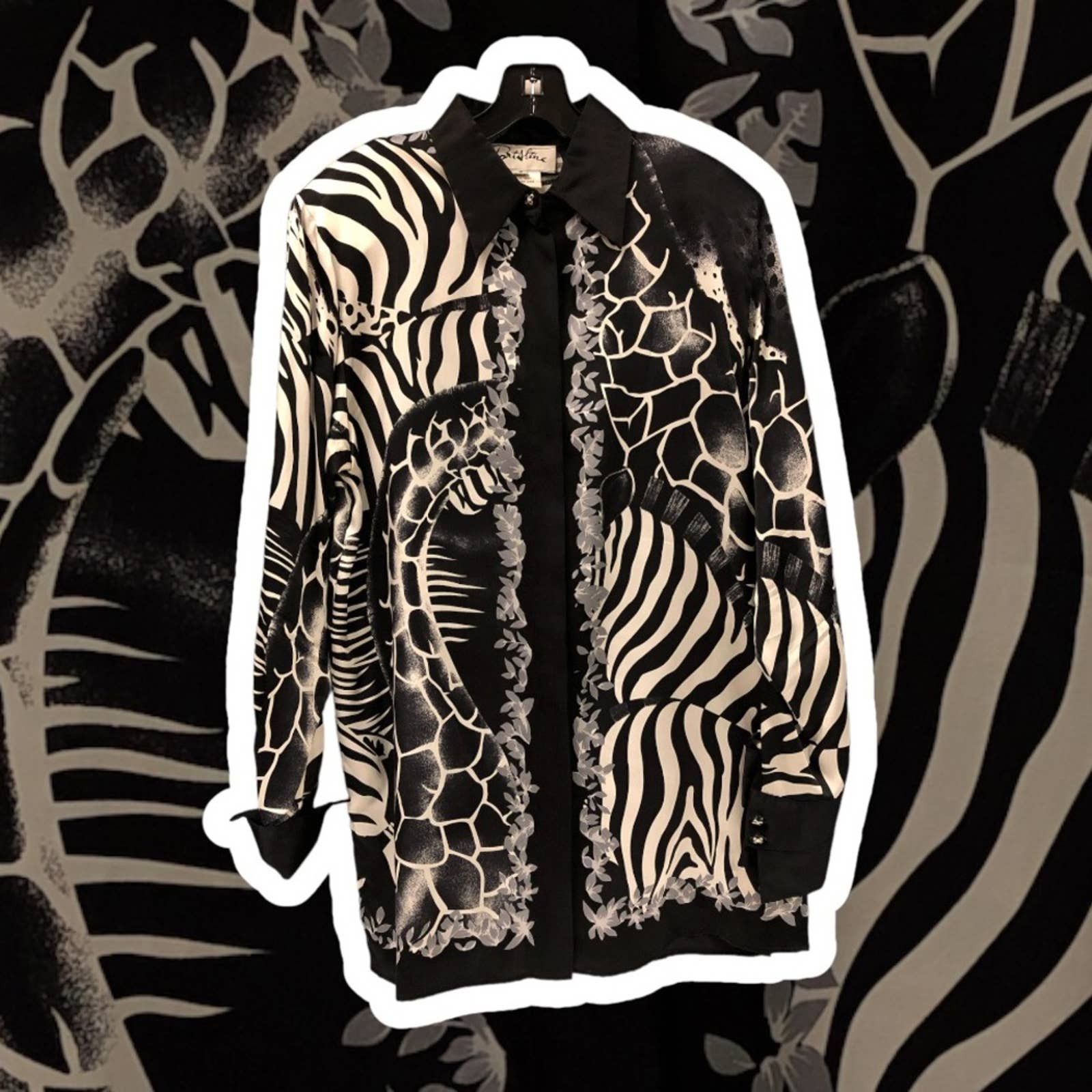 Vintage Vintage 100% silk zebra animal print blouse women’s size S Size S / US 4 / IT 40 - 2 Preview