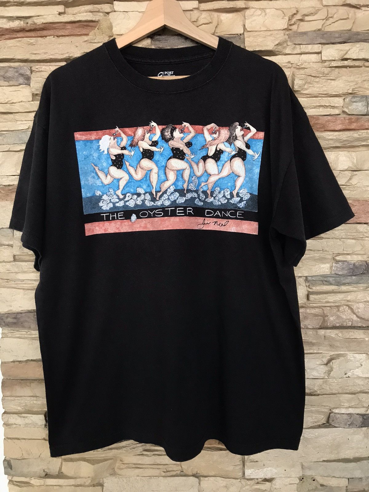 Vintage C Port Company The Oyster Dance Art Design Tee Size US XL / EU 56 / 4 - 1 Thumbnail