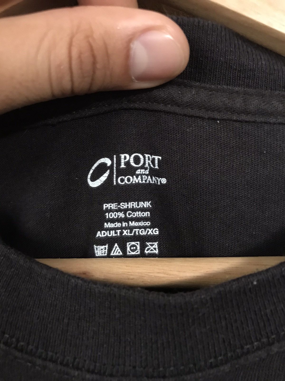 Vintage C Port Company The Oyster Dance Art Design Tee Size US XL / EU 56 / 4 - 7 Thumbnail