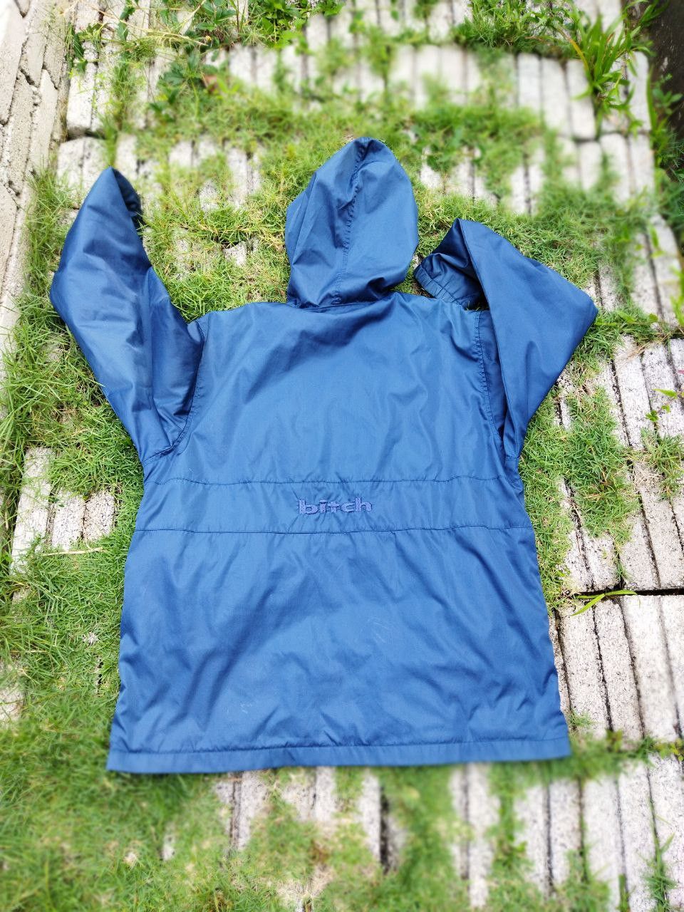 Vintage Vintage Bitch Skateboard Hoodie Jacket Size M Size US M / EU 48-50 / 2 - 8 Thumbnail
