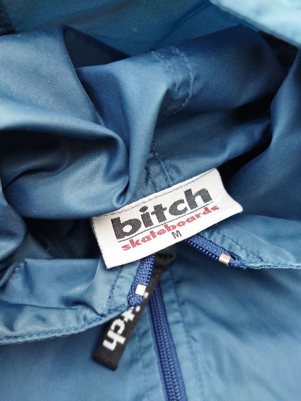 Vintage Vintage Bitch Skateboard Hoodie Jacket Size M Size US M / EU 48-50 / 2 - 7 Thumbnail