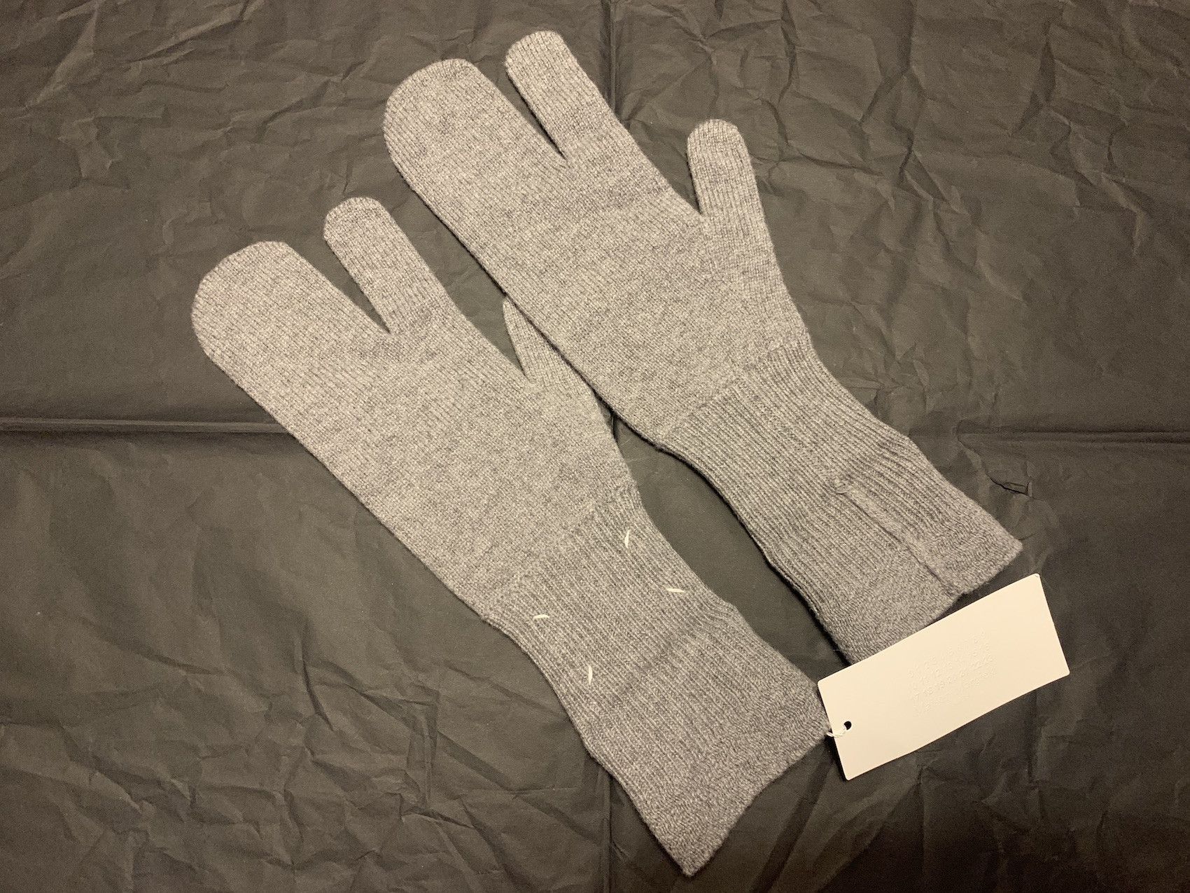 Maison Margiela FW'19 Tabi Mittens Size ONE SIZE - 2 Thumbnail