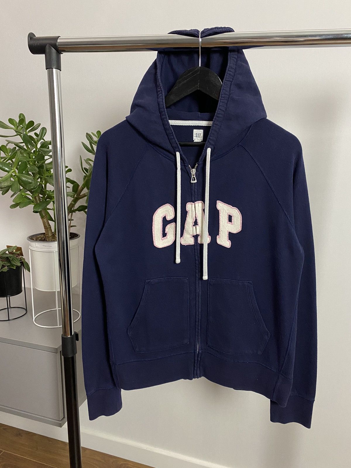Gap × Vintage Vintage Navy Logo Gap Hoodie Size US M / EU 48-50 / 2 - 1 Thumbnail