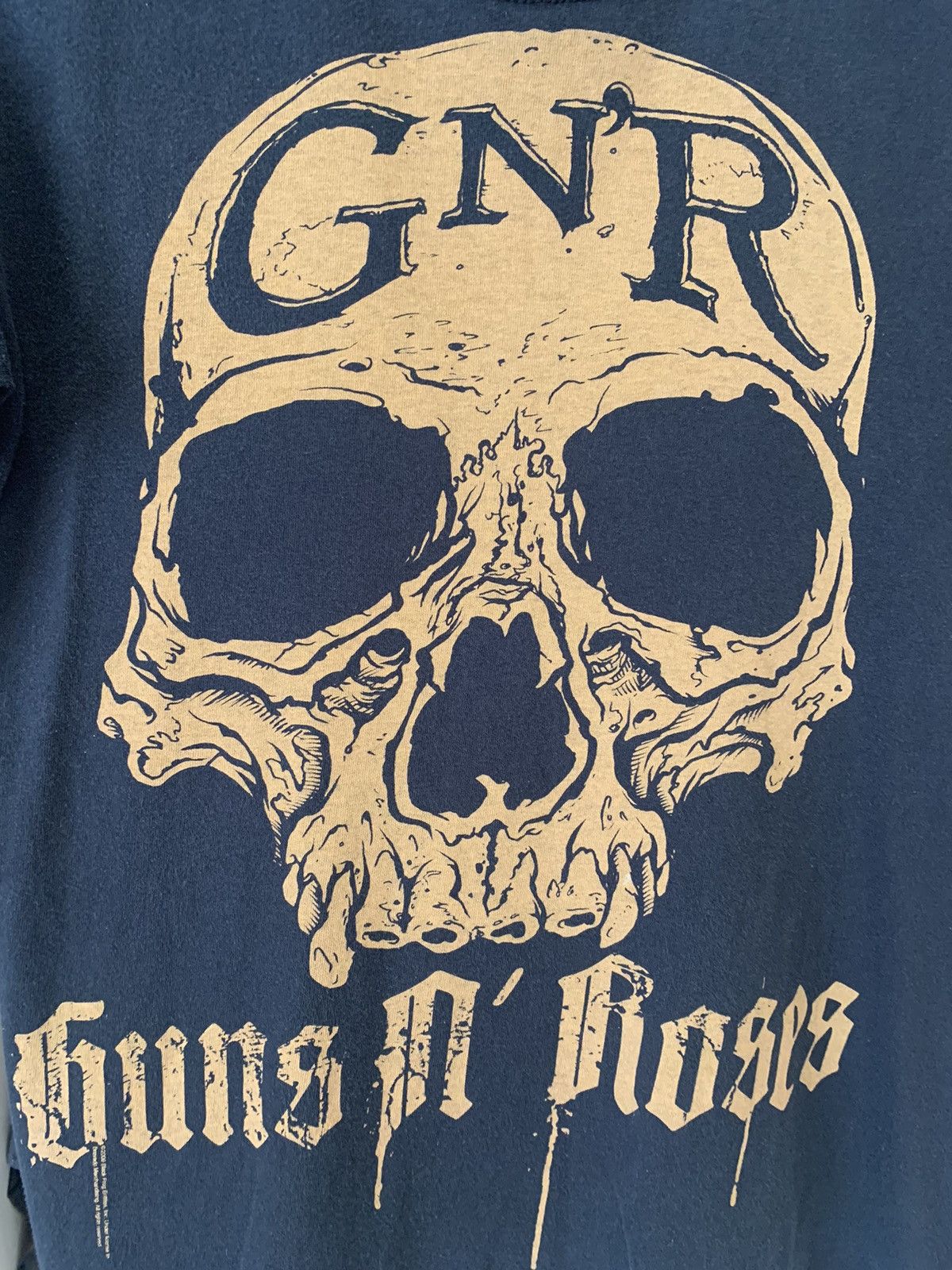 Band Tees Vintage 2009 Guns N Roses Rock Band T-shirt Size US M / EU 48-50 / 2 - 5 Thumbnail