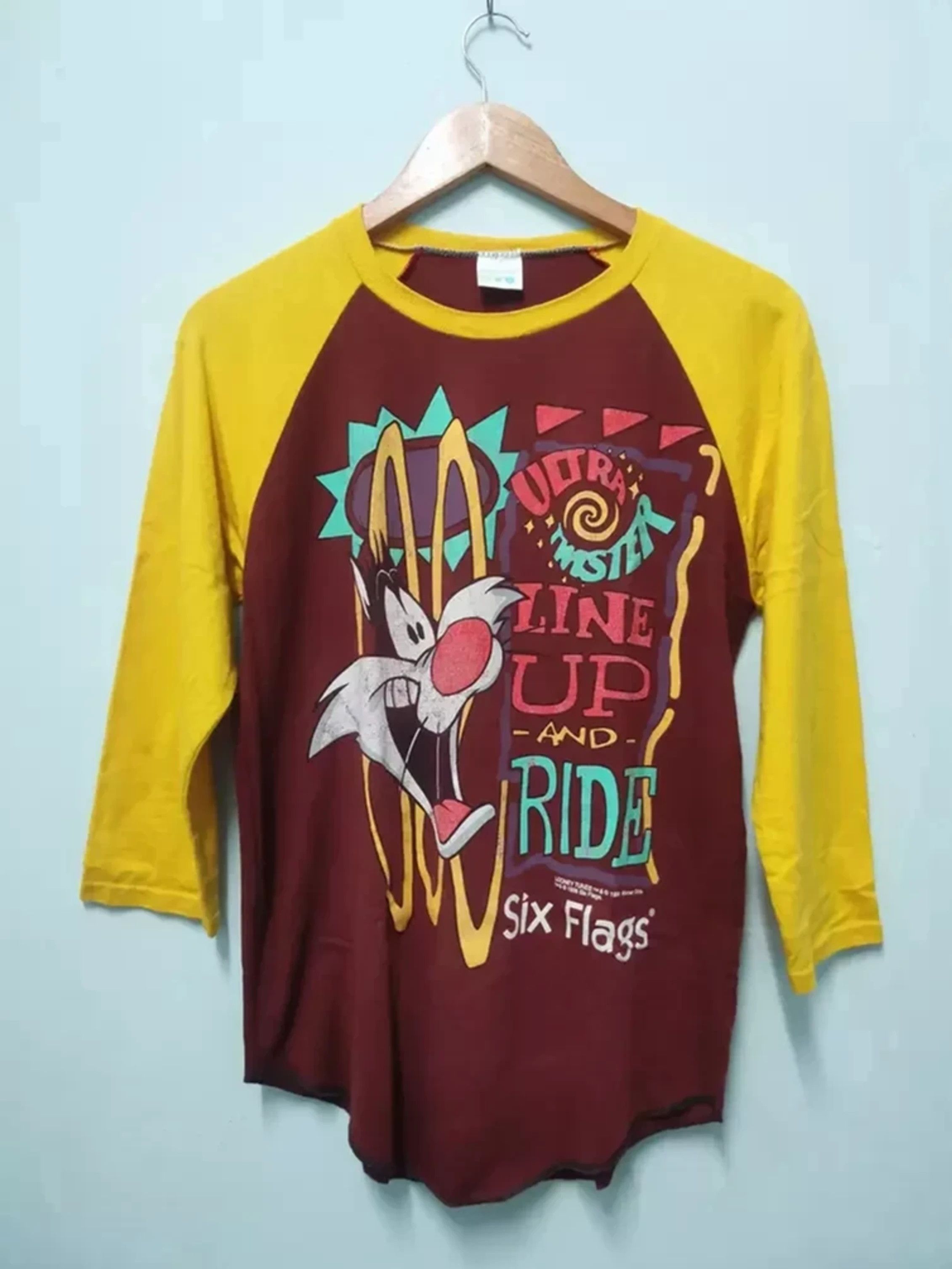 Cartoon Network Vintage Looney Tunes Attitude Six Flags Tee Rare Anime Size US M / EU 48-50 / 2 - 1 Thumbnail