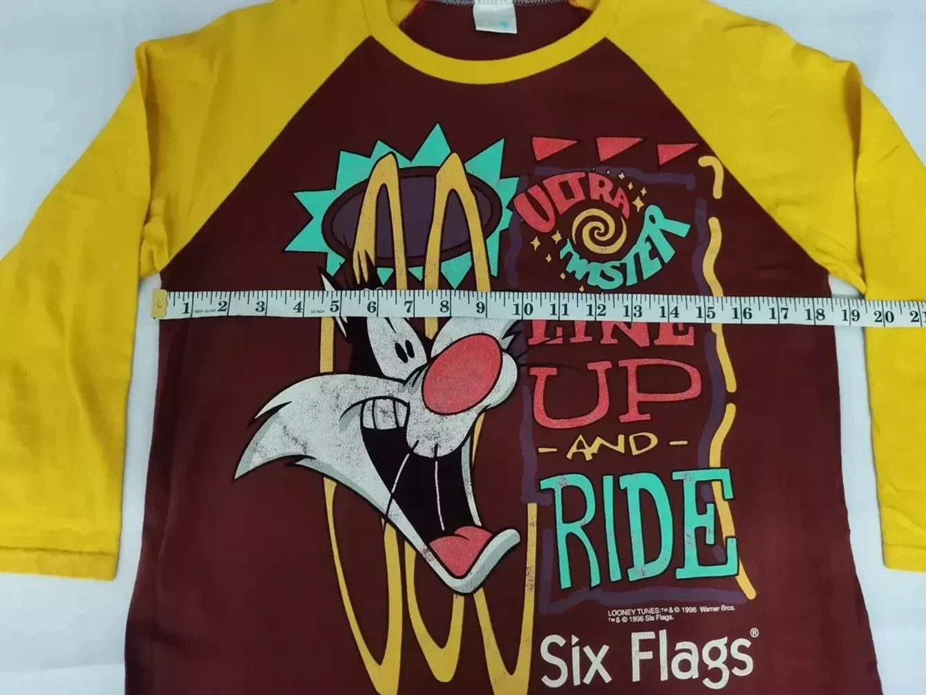 Cartoon Network Vintage Looney Tunes Attitude Six Flags Tee Rare Anime Size US M / EU 48-50 / 2 - 8 Thumbnail