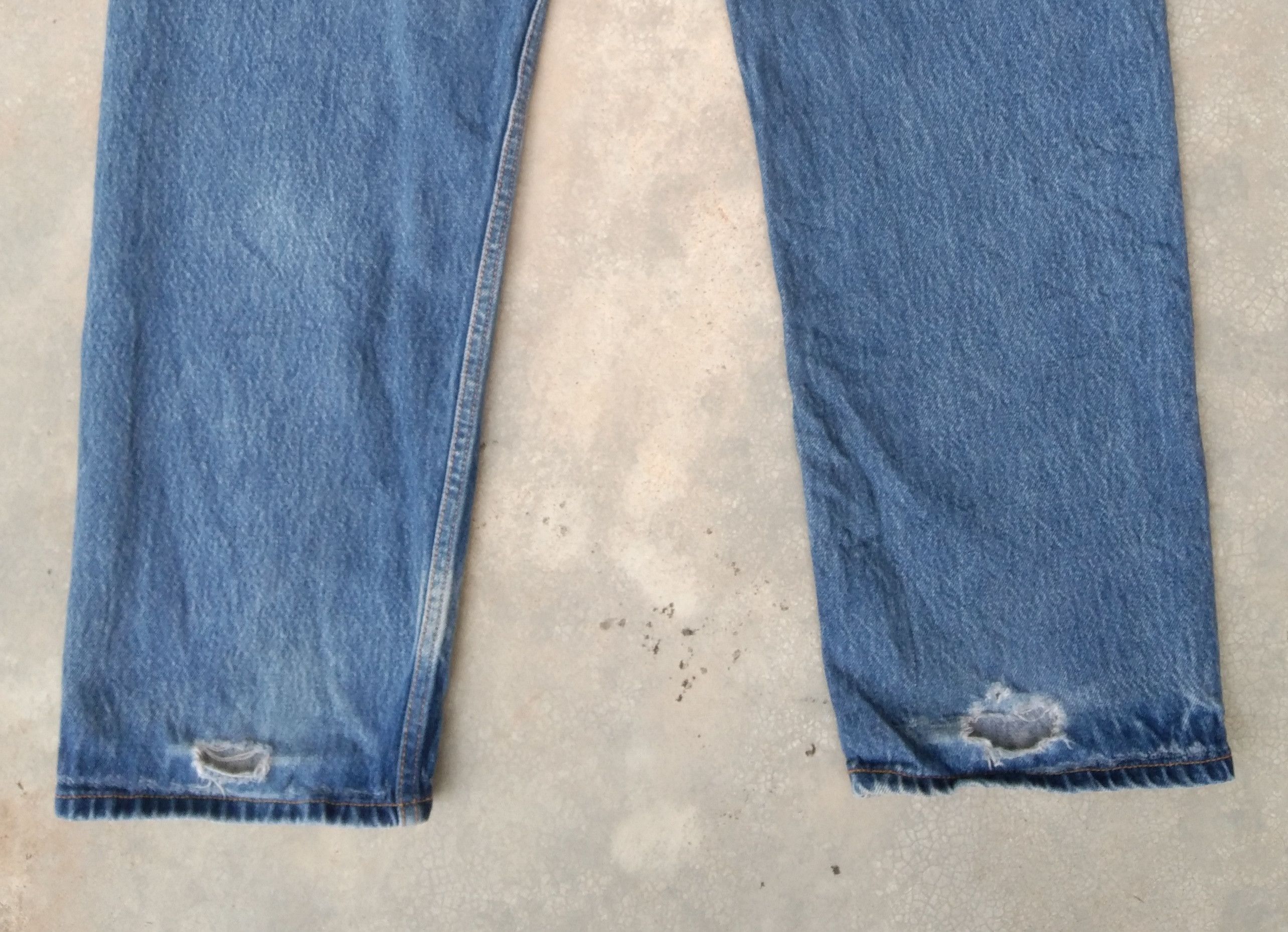 Levi's Vintage Levi's 501 xx Distressed Jeans 36x28 Size US 36 / EU 52 - 5 Thumbnail